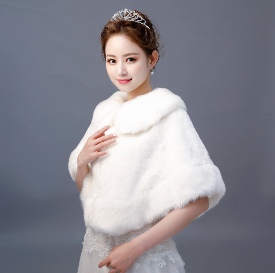 新娘毛披肩2018新款冬季加大加厚外套结婚礼婚纱礼服保暖披风斗篷
