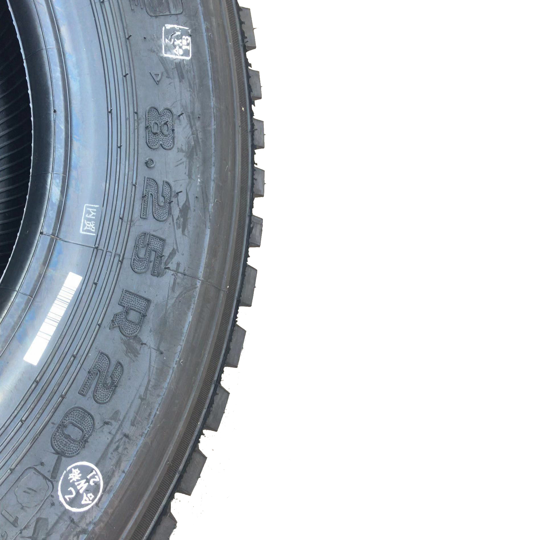 现货销售8.25r20钢丝卡车货车轮胎 全新子午线轮胎耐磨