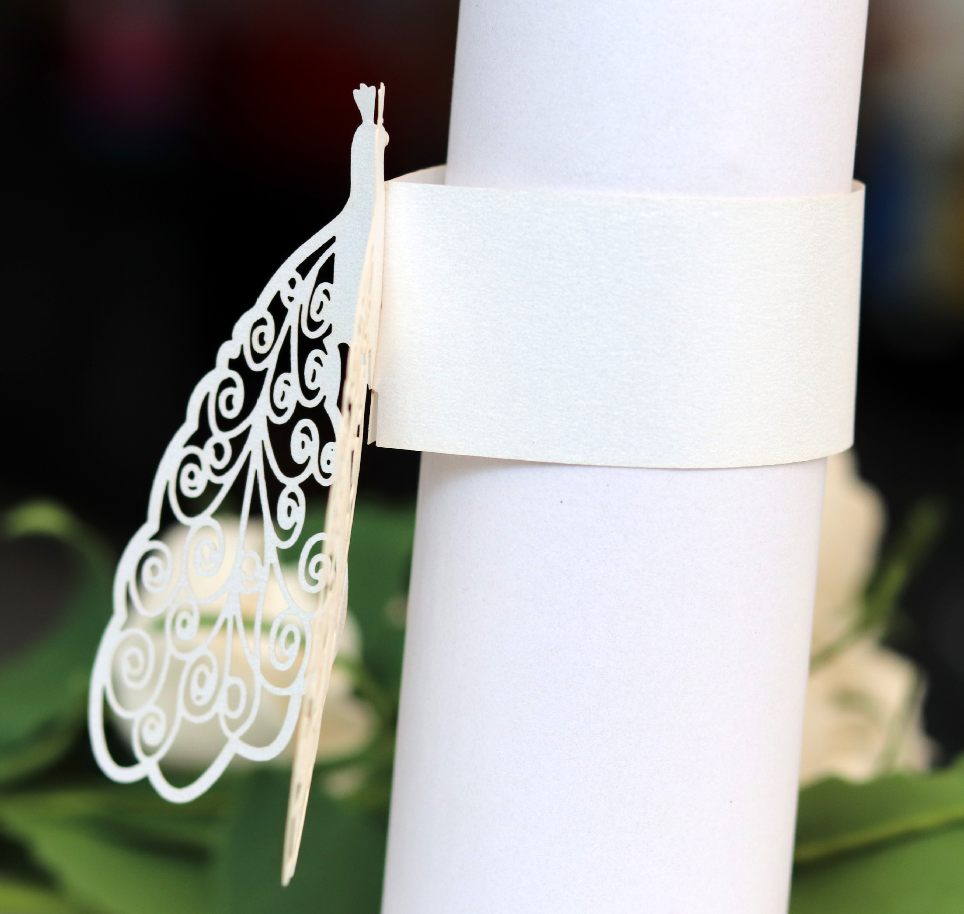 酒店用品纸环 蝴蝶毛巾扣 紫色孔雀餐巾环 镭射镂空装饰纸扣定制