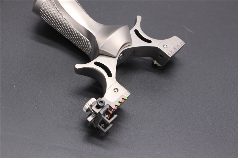 神鹰弹弓新款不锈钢弓头钛合金十字瞄具 航空铝手柄 弹弓皮筋惊魂