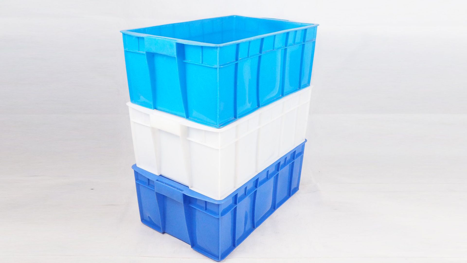 大量供应塑料周转箱 加厚快递物流运输中转箱零件盒养殖龟箱