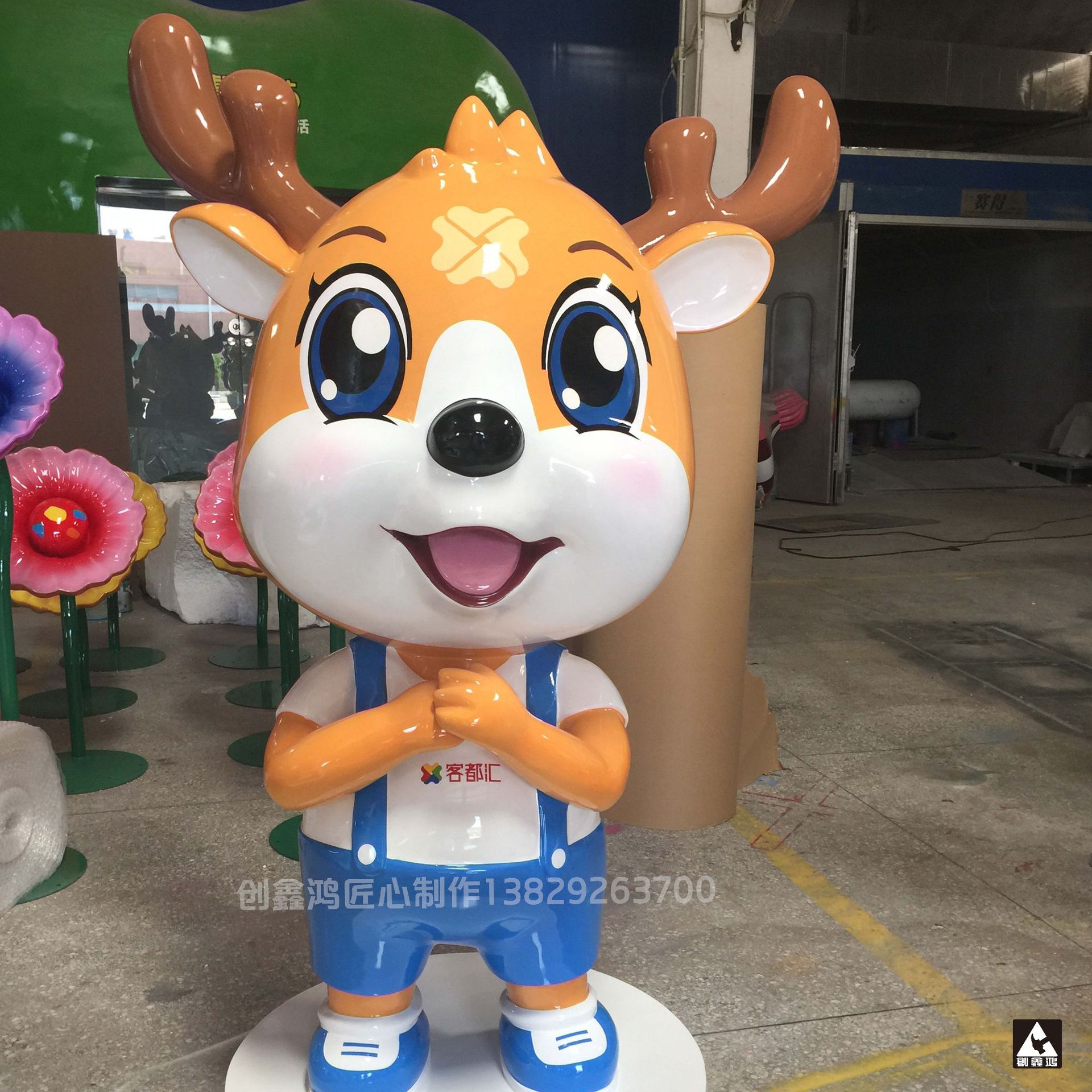 供应卡通雕塑/吉祥物雕塑/小鹿卡通雕塑/可定制