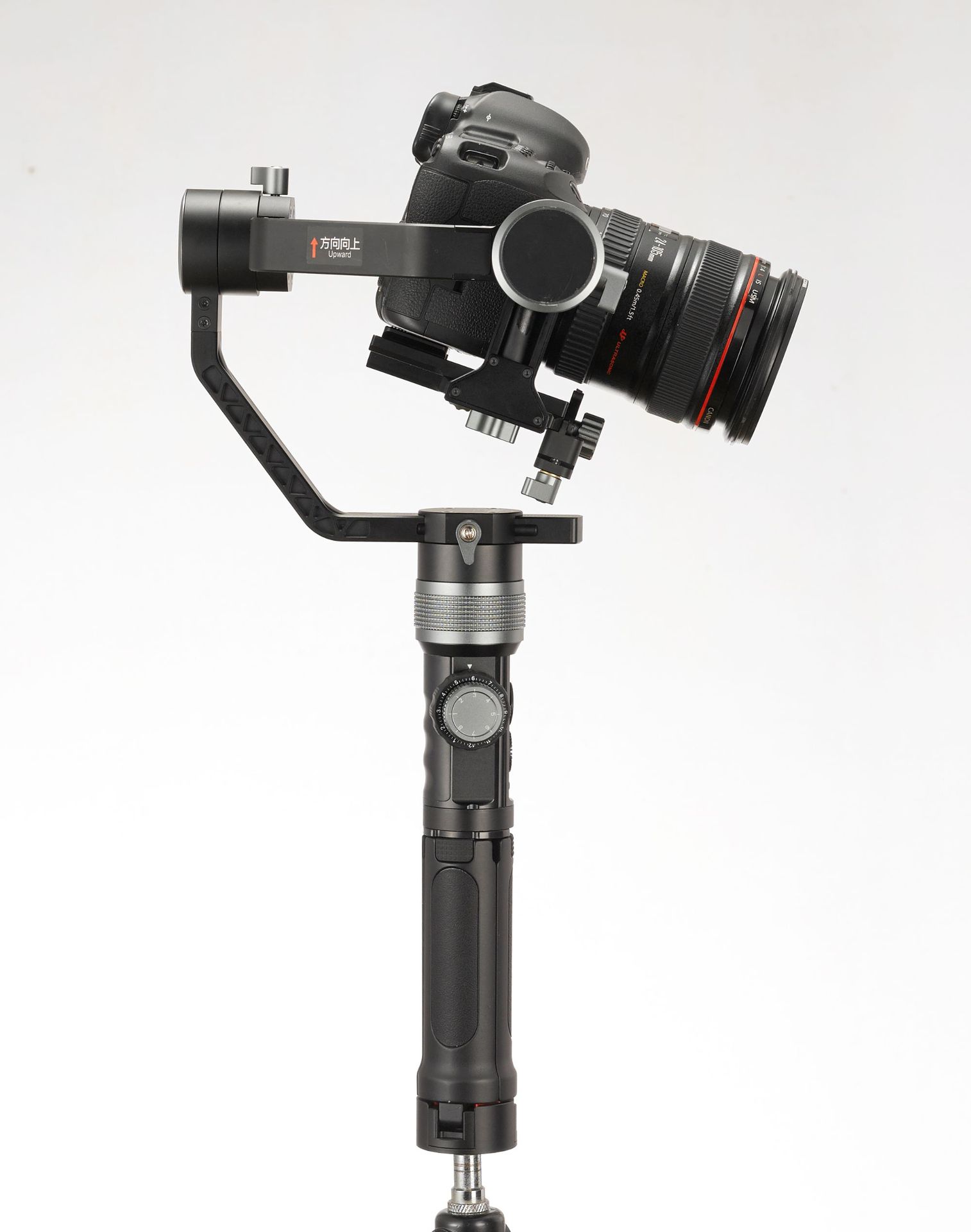 厂家直销d3单反相机手持稳定器三轴陀螺仪摄像机电动防抖云台