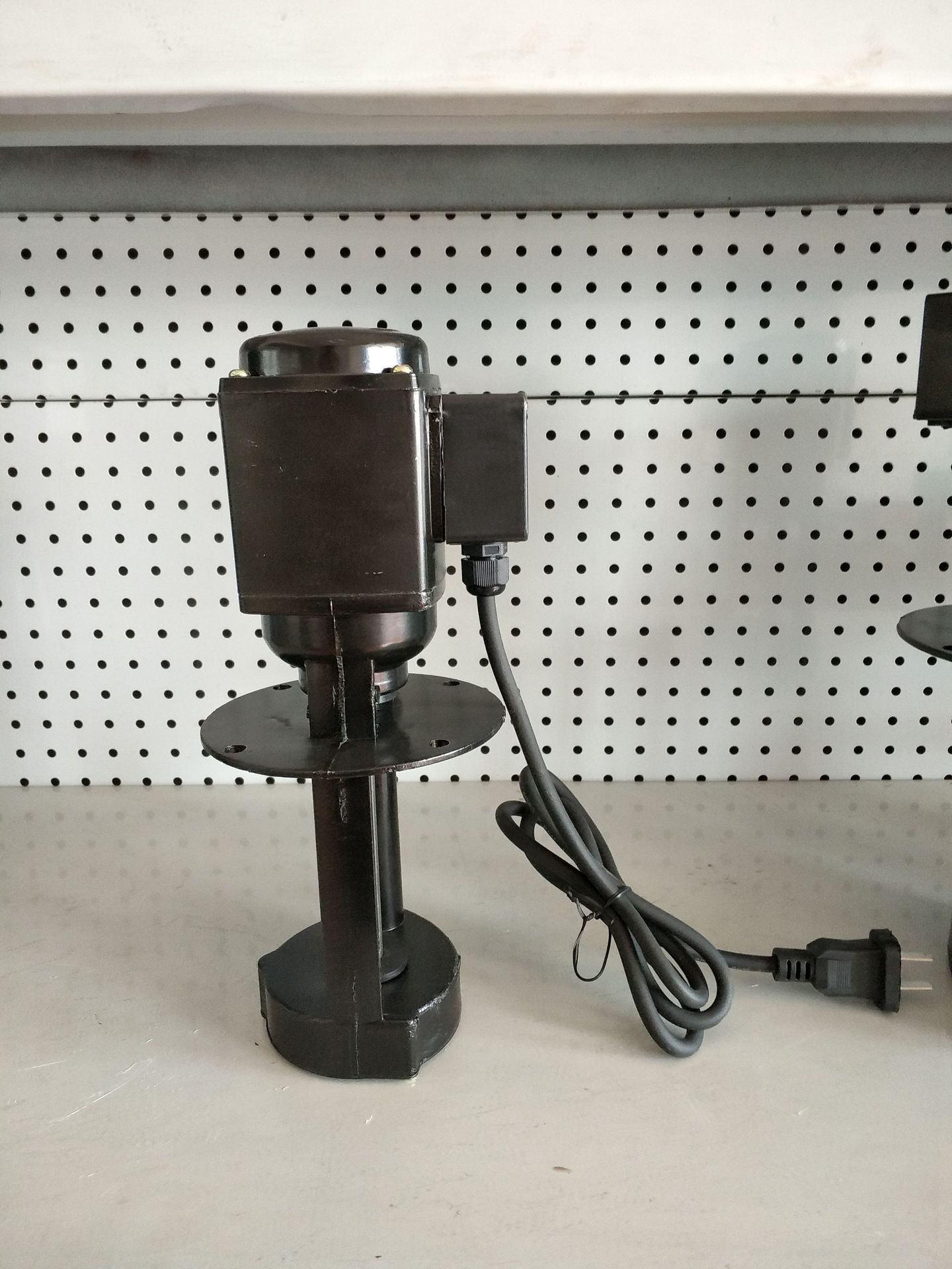 厂家直销吸油泵全铜线单三相220v380v自吸冷却循环车床磨床铣床泵