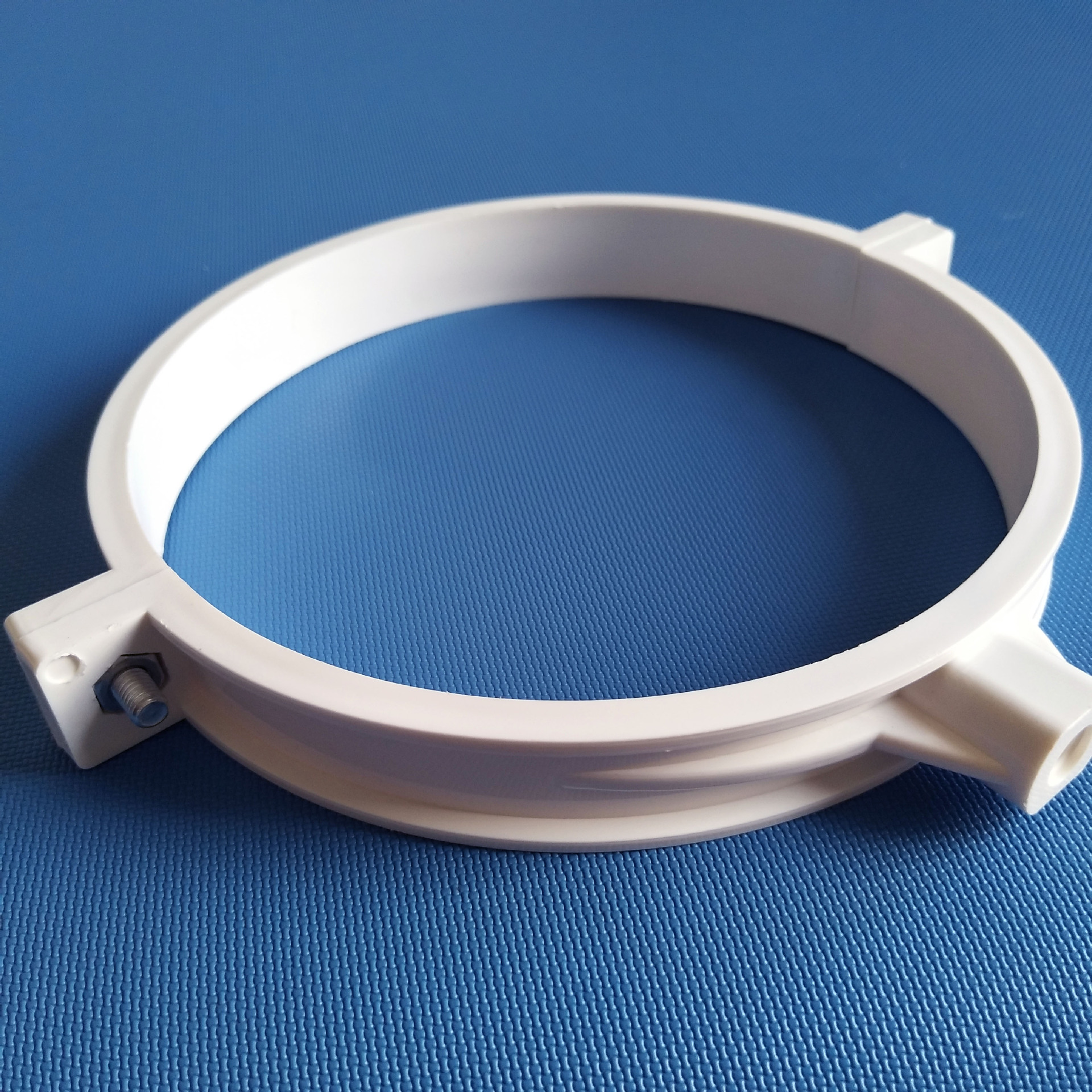 江山市全高塑胶厂供应pvc排水抱箍 双用国标管卡吊卡 160国标管卡