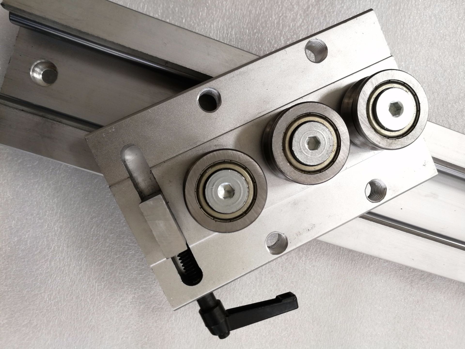 内置双轴心滚轮高速直线导轨sgr35铝型材滑轨滑台滑块特价批发