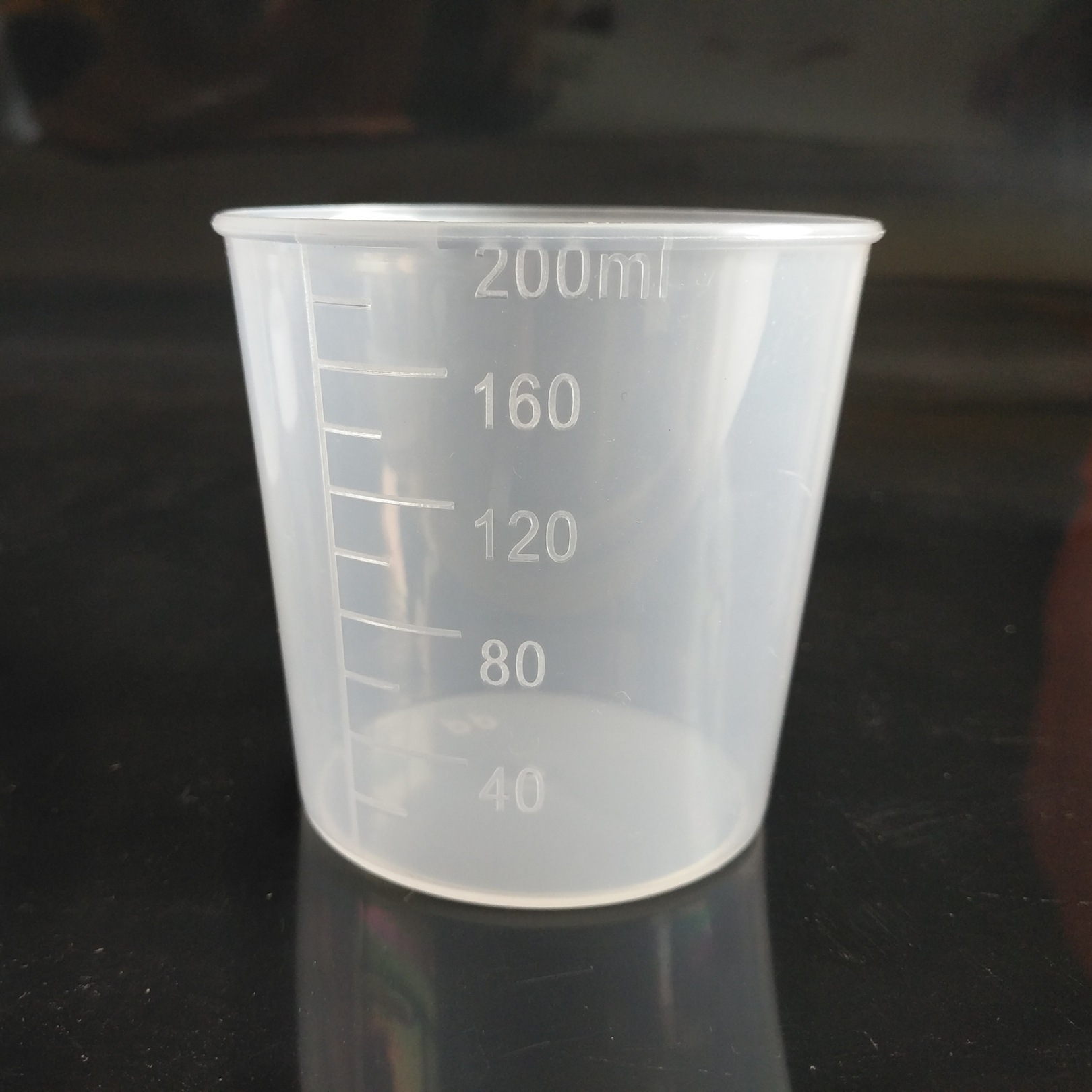 供应批发优质透明200ml塑料烧杯 带刻度pp量杯 厂家直销