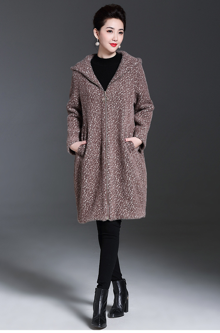 新款中老款连帽拉链黄金貂大衣