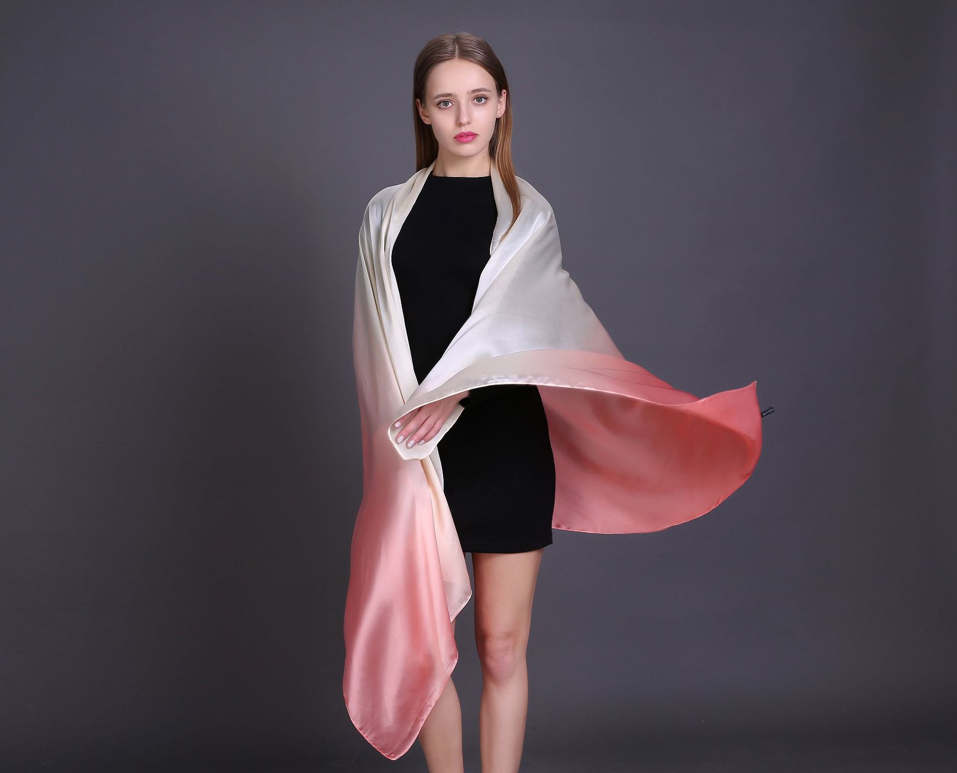 18春秋新款百变丝巾女渐变仿真丝丝巾防晒披肩夏季沙滩巾长款围巾