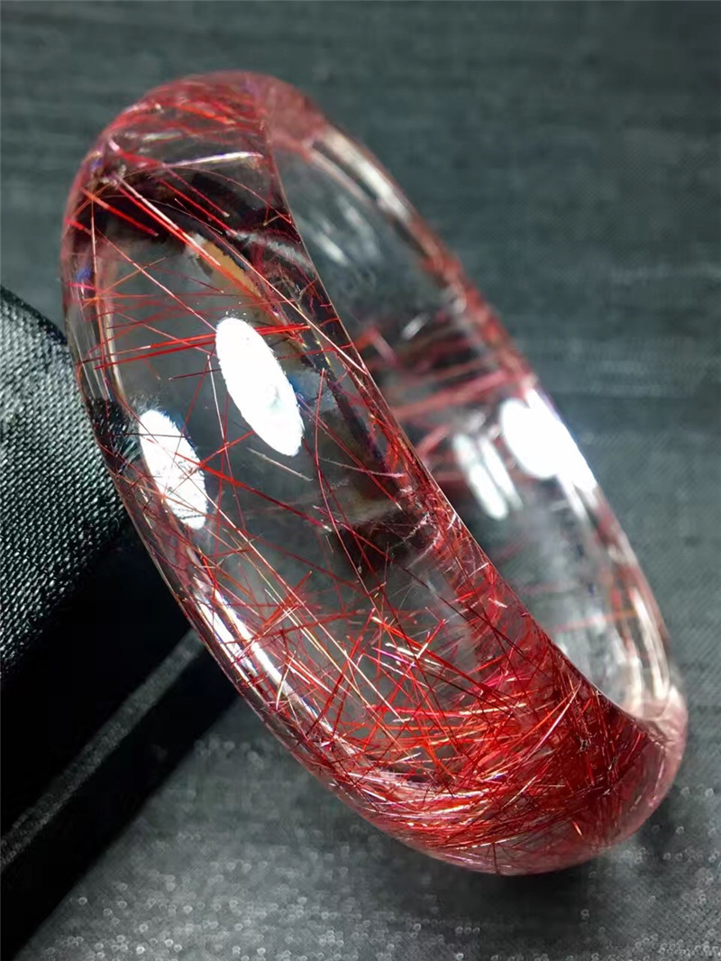 天然红发晶顺发晶水晶手镯 红水晶顺发手镯红钛晶镯子 璧瑞实业