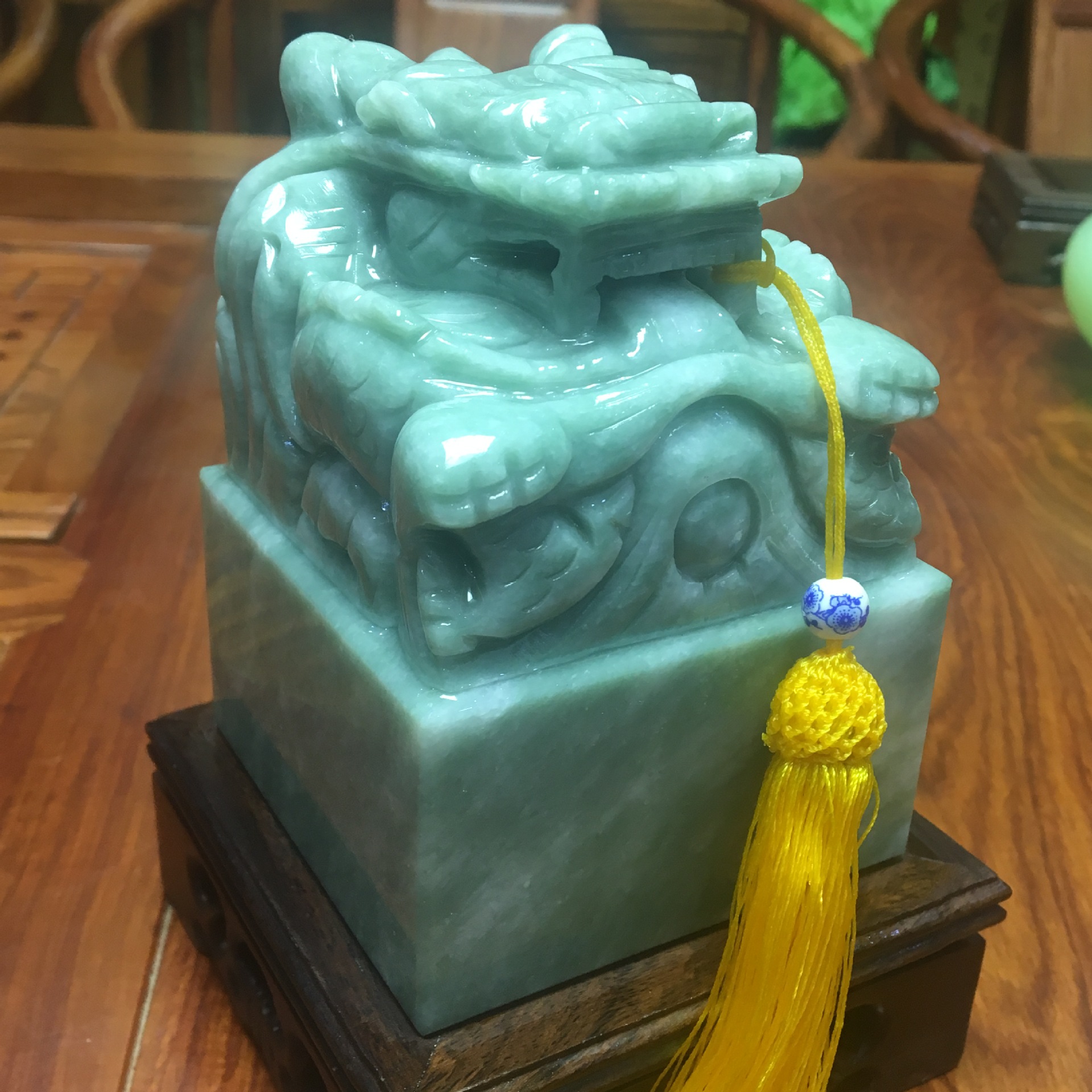 贵州翠翡翠色印章龙头摆件龙行天下玉玺刻字书章蓝田玉刻章工艺品