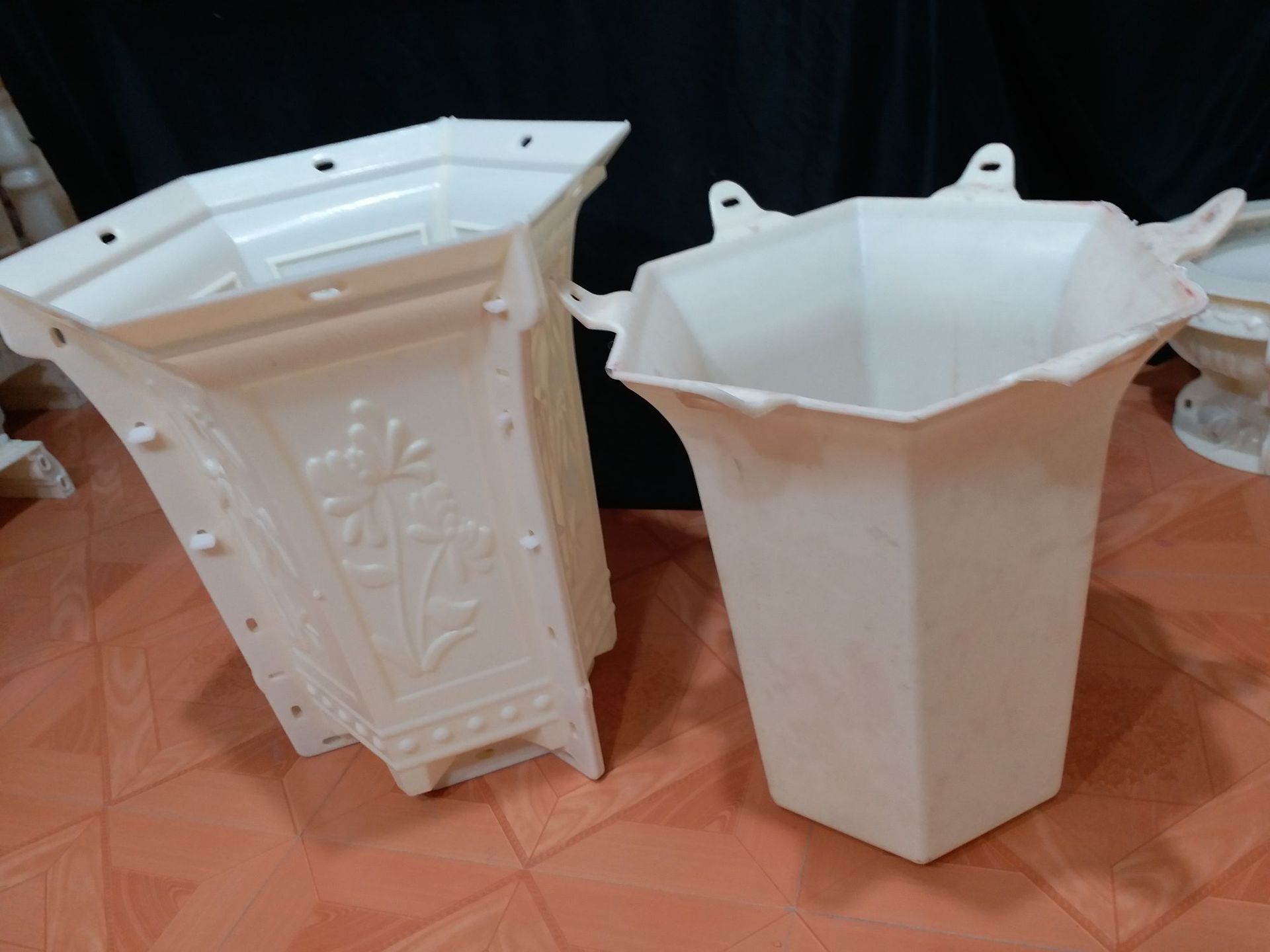 欧式花盆现浇模具 abs塑钢现浇水泥55cm高脚兰花盆模具厂家批发