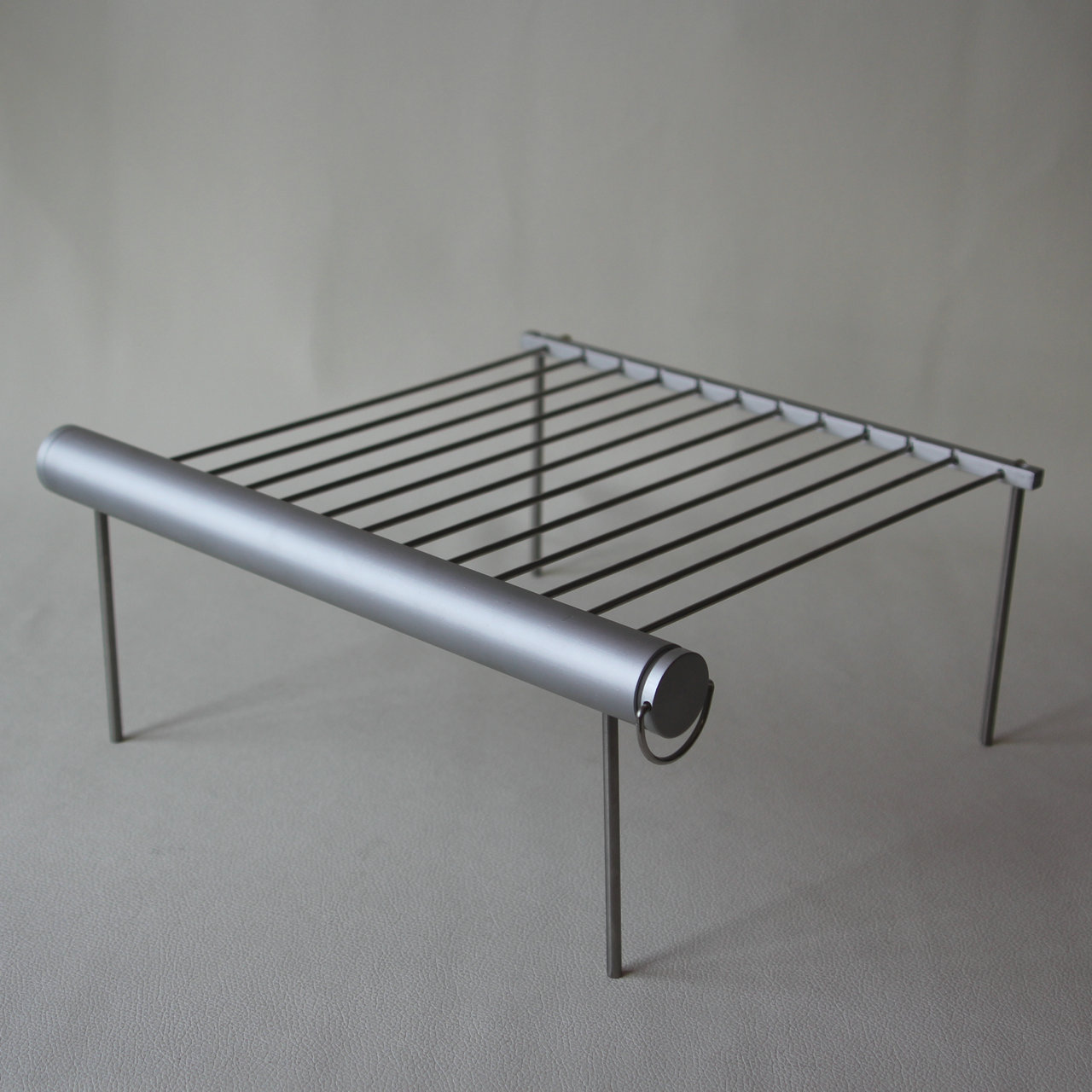 亚马逊爆款不锈钢304迷你烧烤架 户外便携烧烤架 圆管烧烤架