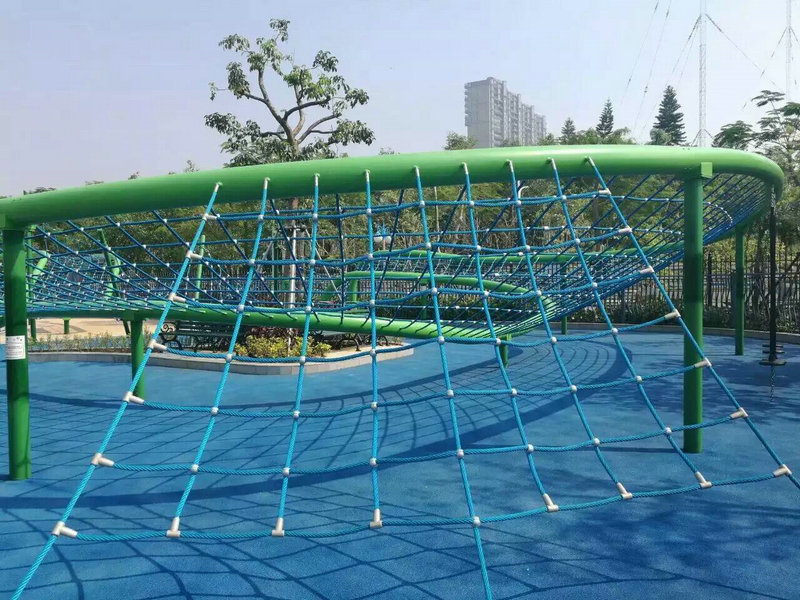 幼儿园攀爬网儿童游乐户外陆地钻爬网 拓展训练攀爬网