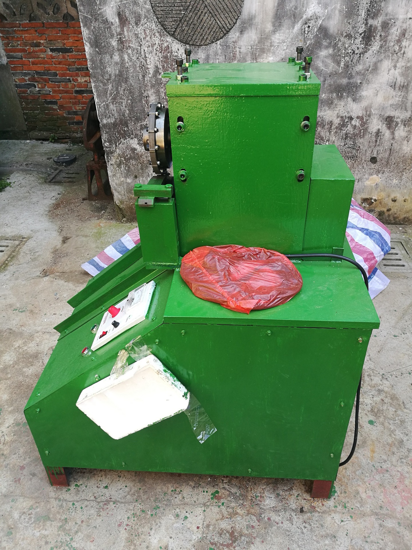 钢丝纤维成型机,钢丝纤维钢丝机,制钢丝纤维机器