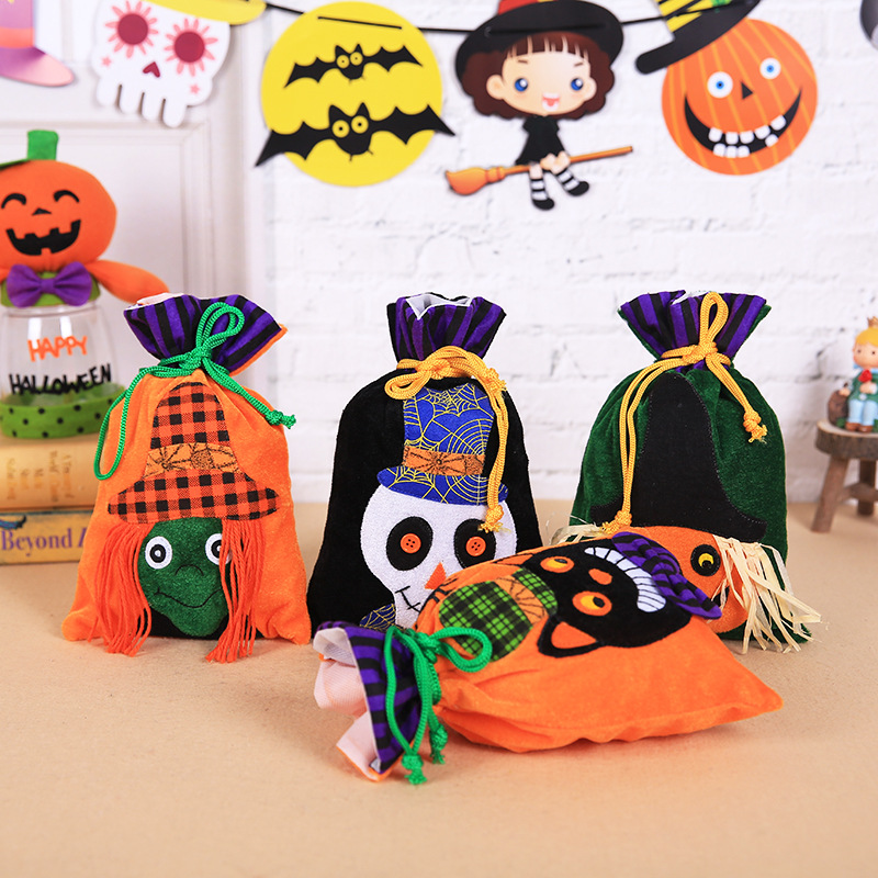 Halloween Decoration Candy Bag Velvet Gift Bag Children's Ghost Festival Portable Pumpkin Witch Bag Party Supplies