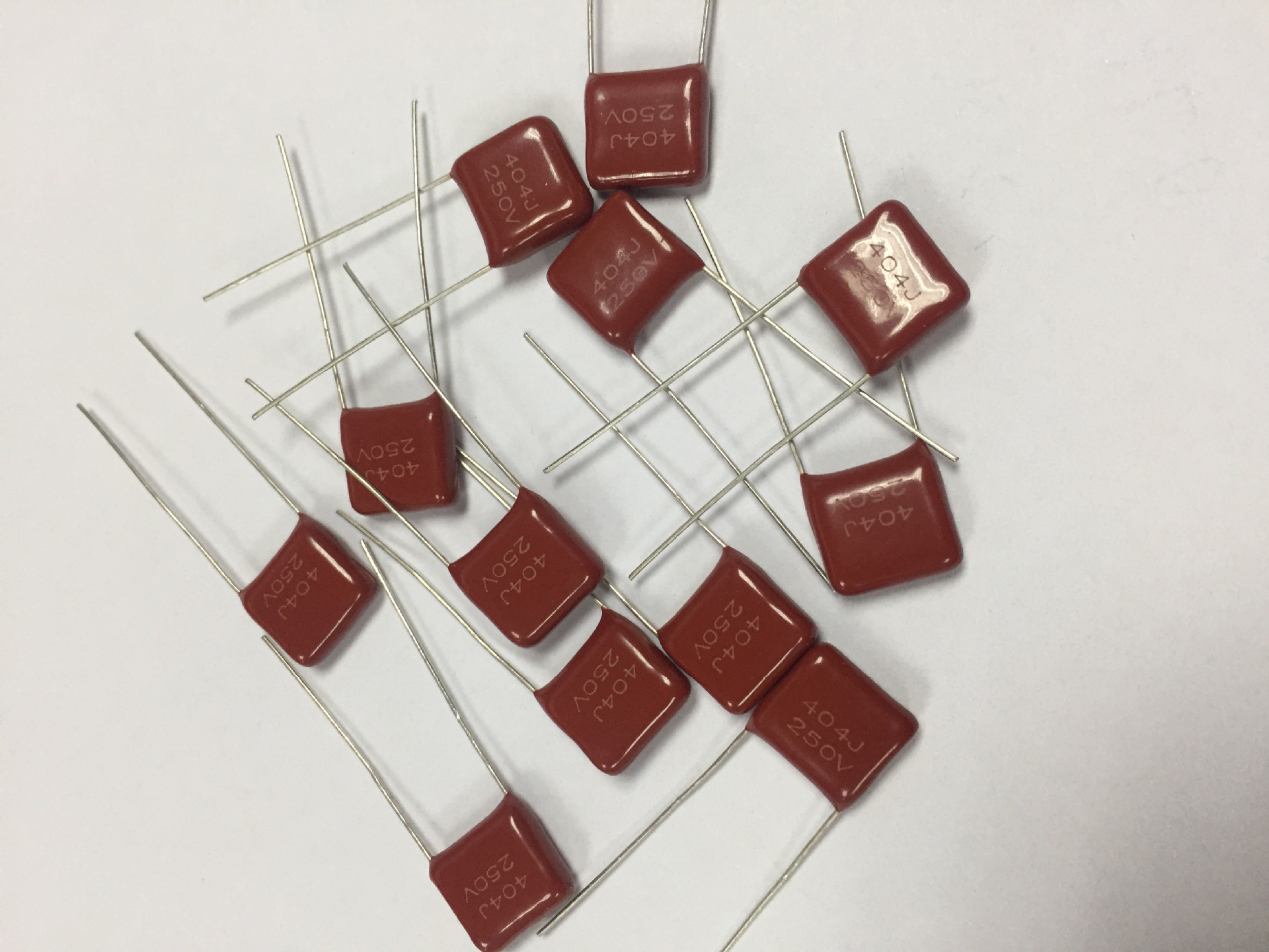 使用于无线充电电路板上 cbb电容 204j100v 394j100v 374j100v 4