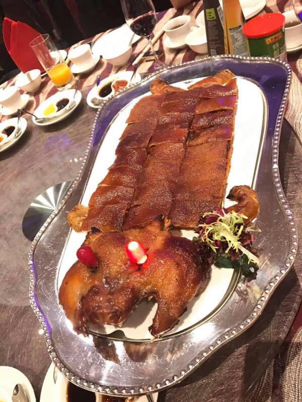 蹄形烤孺猪盘 粤菜烧猪盘 微波炉可用瓷盘