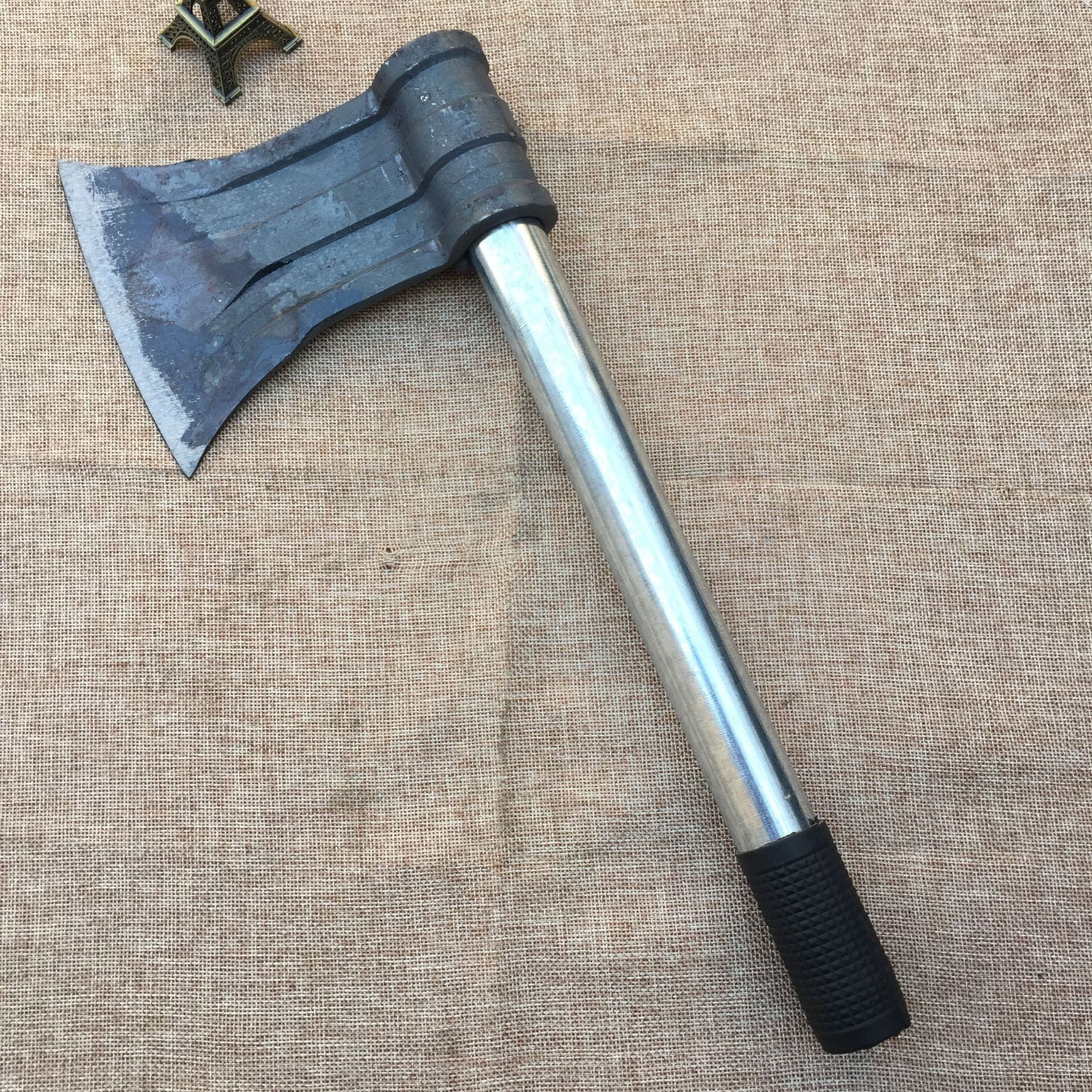 锻打铁把钢板斧头   砍斧   劈柴斧   卷库型大板斧   伐木斧