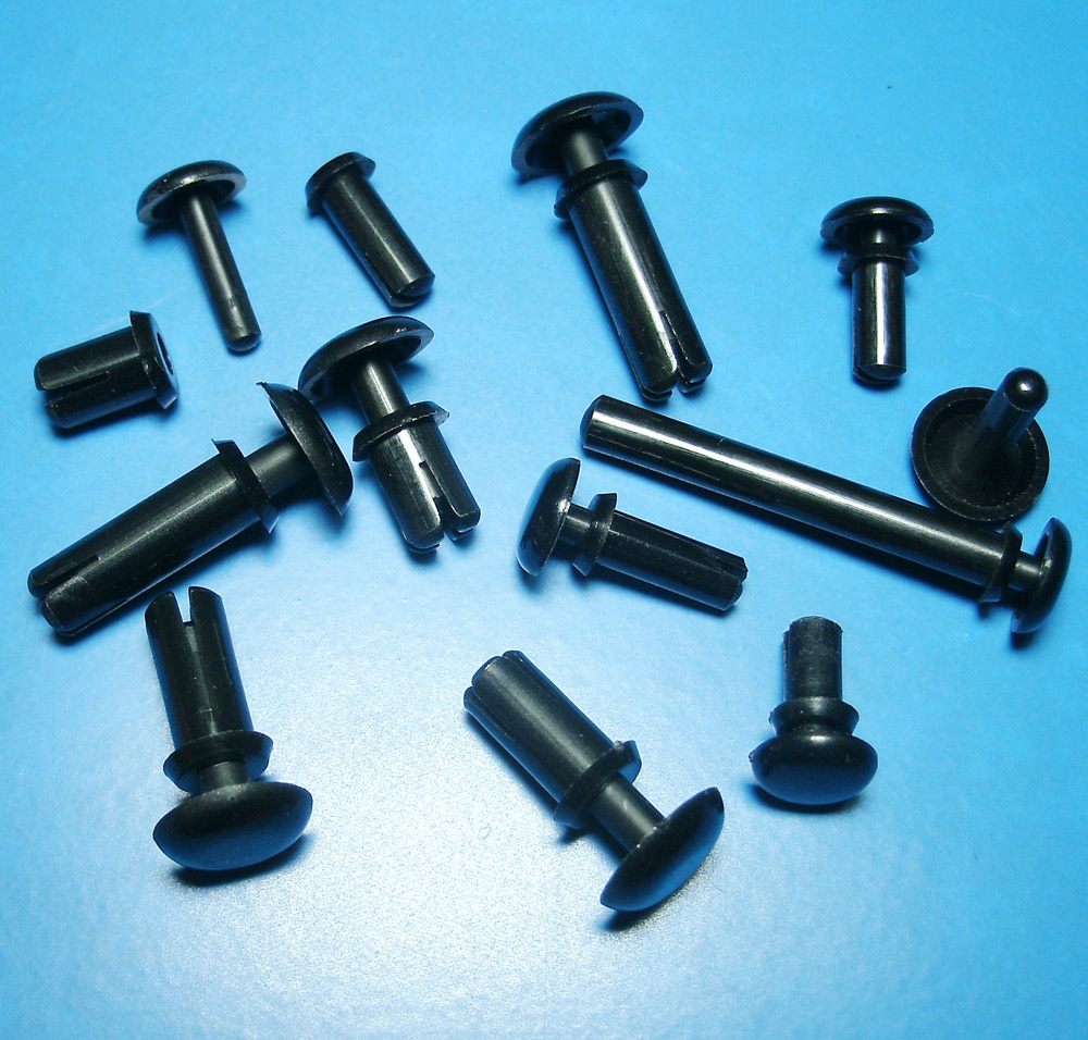 直销 膨胀铆钉r20r26r30  塑料子母扣 尼龙膨胀卡扣r35r40r50r60