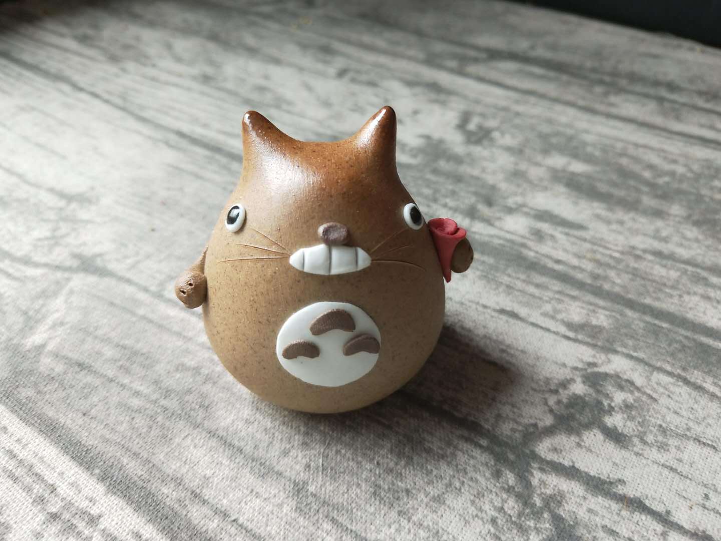 景德镇手工可爱陶瓷陶泥龙猫小摆件迷你桌面摆件创意生日礼物茶宠