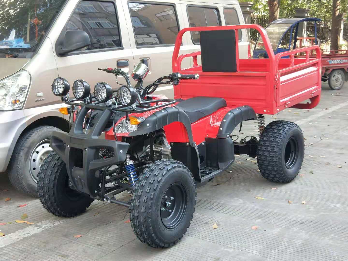带斗四轮摩托车250沙滩车传动轴带差速带货农用车改装消防车