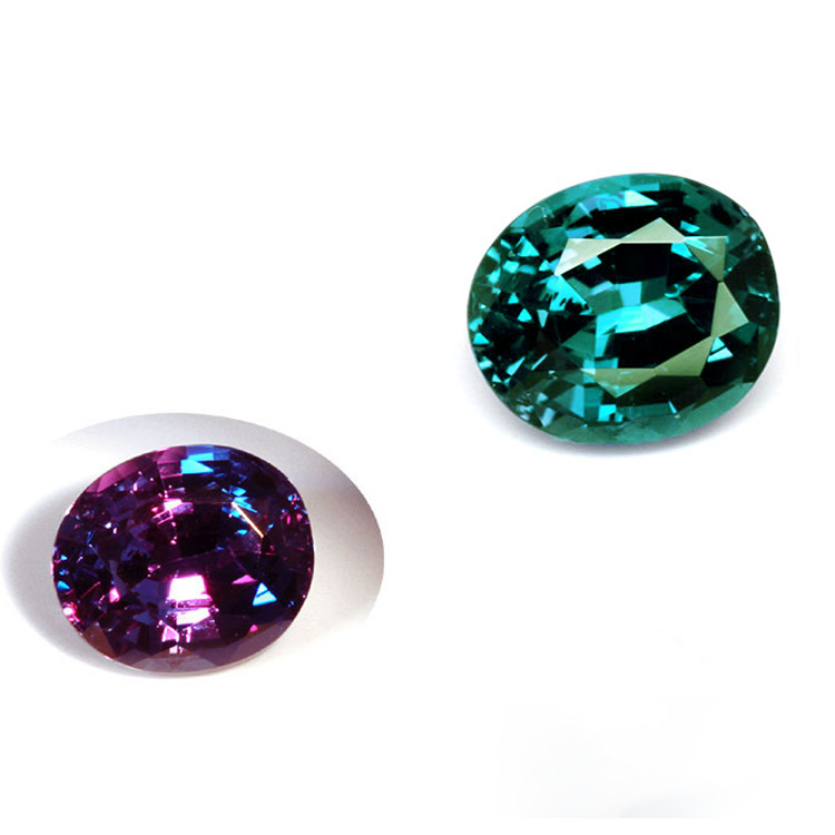 工厂直销合成亚历山大裸石 提拉法培育变色石金绿宝石椭圆形刻面