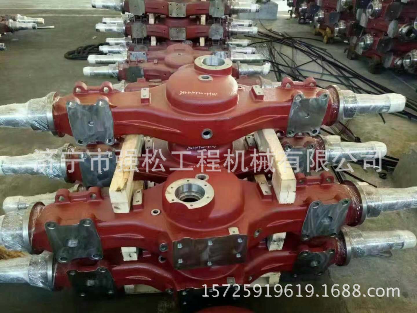 裝載機前橋底盤件 4