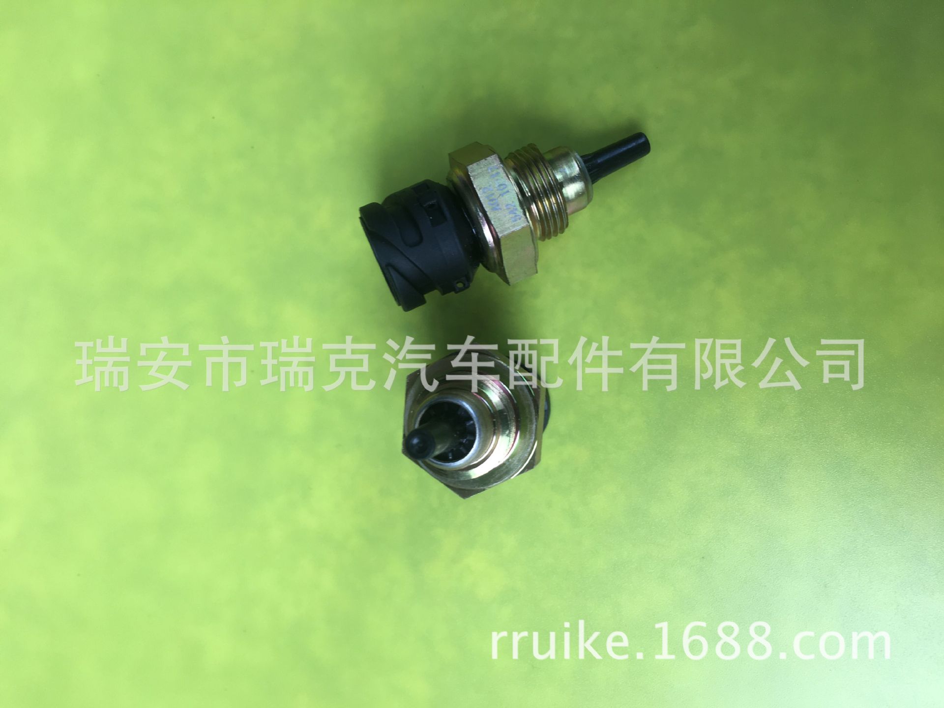 生产rkcobenz actros变速箱油温传感器 0125421017 a0125421017