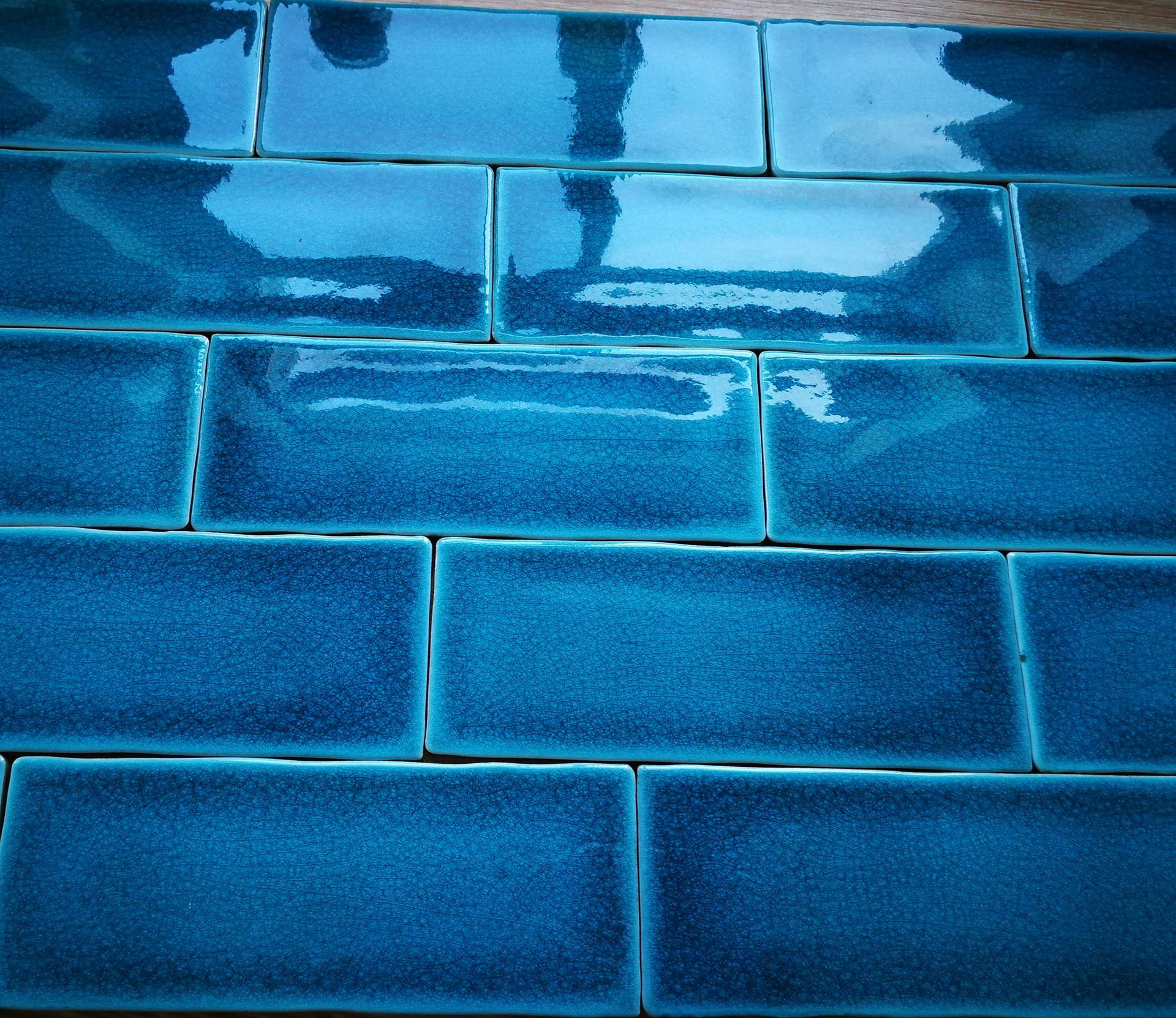 不规则边冰裂纹手工砖 窑变冰裂纹手工砖 瓷砖卫生间 定制瓷砖