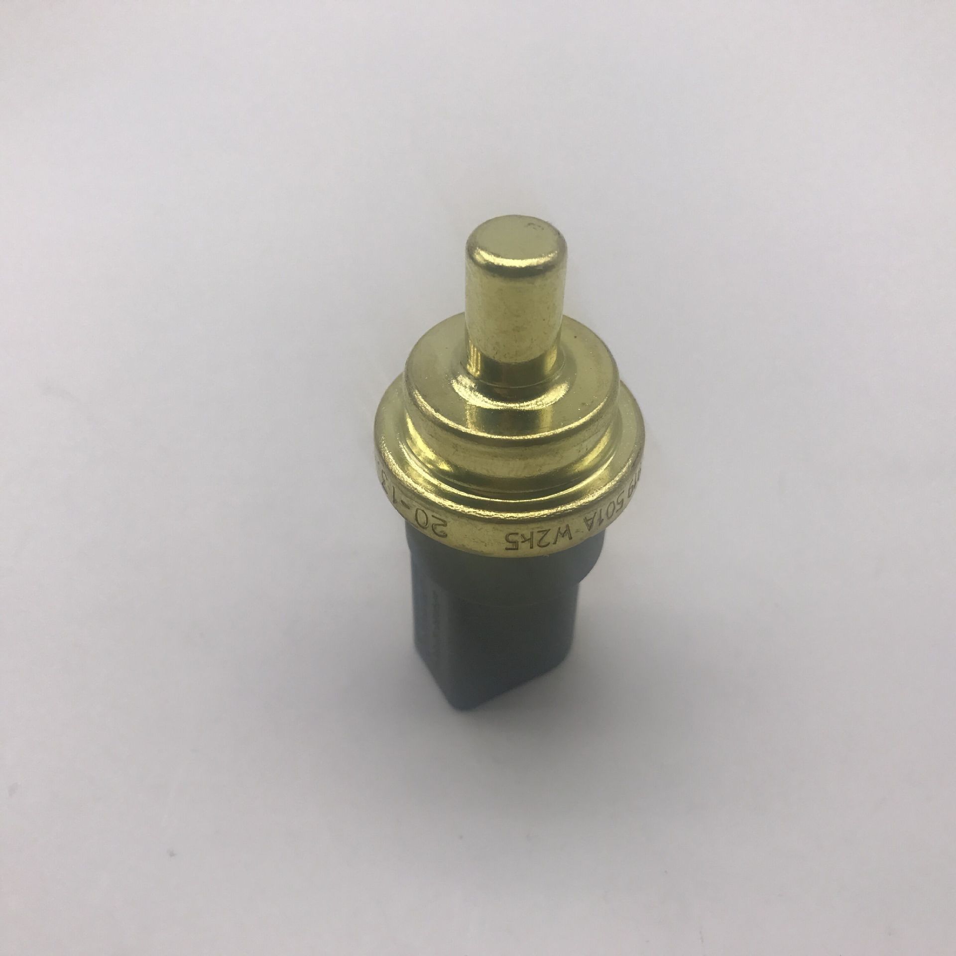 适用奥迪a6l a4l q5 迈腾 水温传感器 水温感应塞 06a 919 501 a