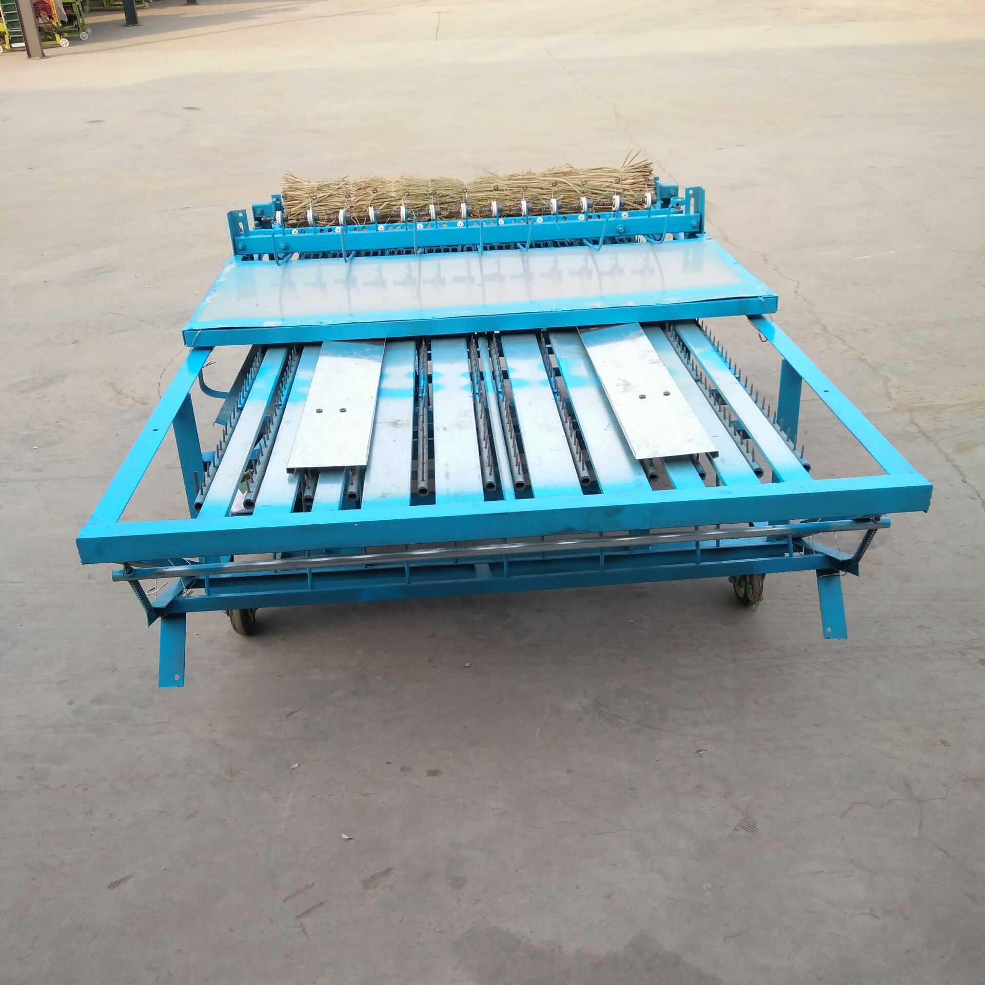 山草蒲草编织机 多型号草帘草苫机 大棚保温草帘子机