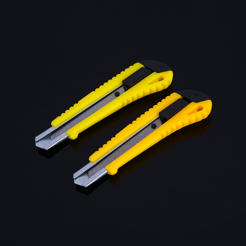 源头厂家223大号美工刀架18mm吸塑包装裁纸源头产地 壁纸刀