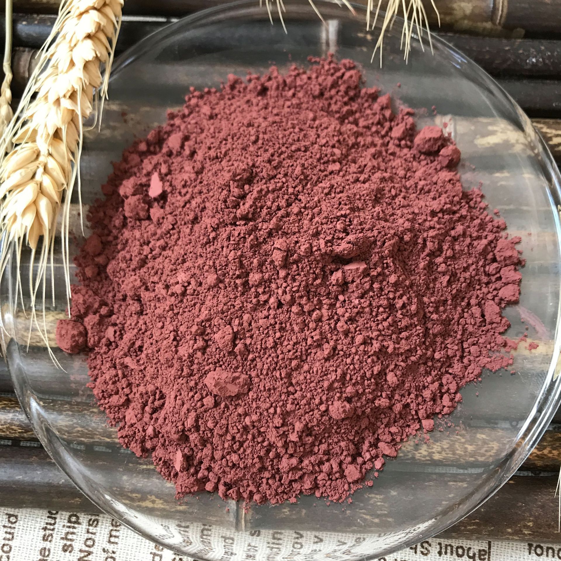 厂家供应 化工冶金用赤铁粉 铸造用赤铁矿石 涂料用赤铁粉