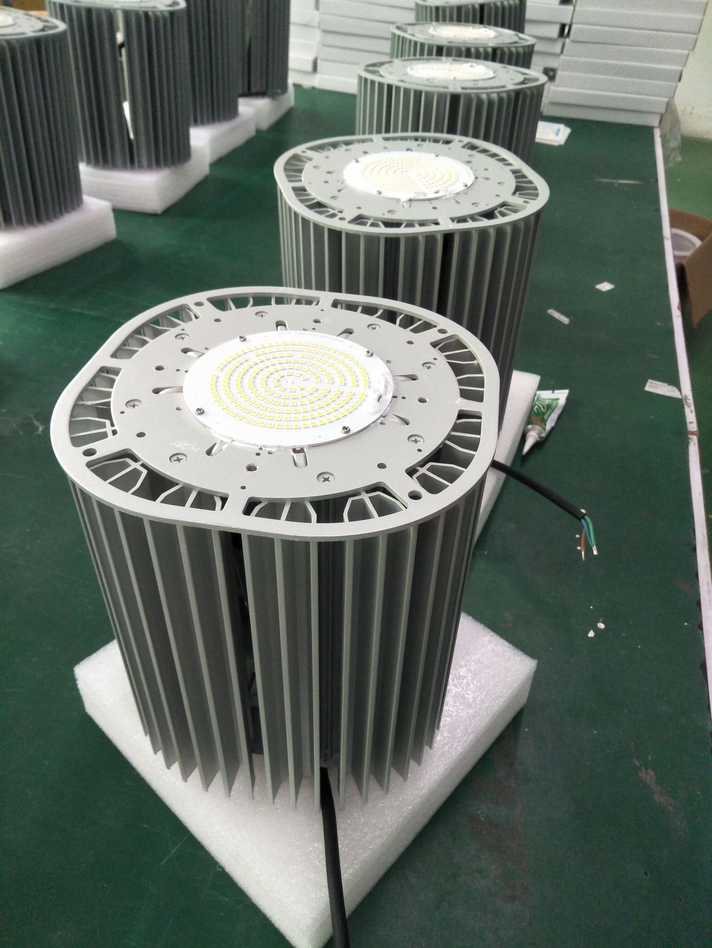 led工矿灯80w100w150w200w铜管散热工矿灯吊顶灯