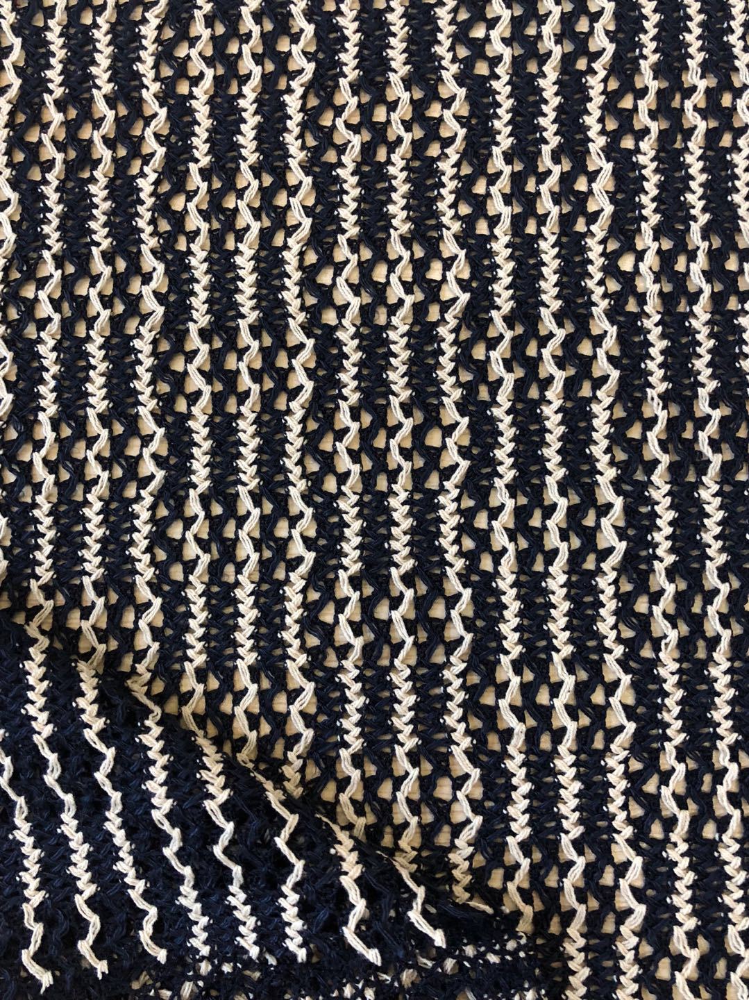 供应针织 粗针经编提花面料 经编网布提花