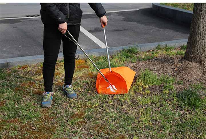 收集的垃圾废纸不会随风飘散,容量大,易携带,因此深受环卫工人欢迎