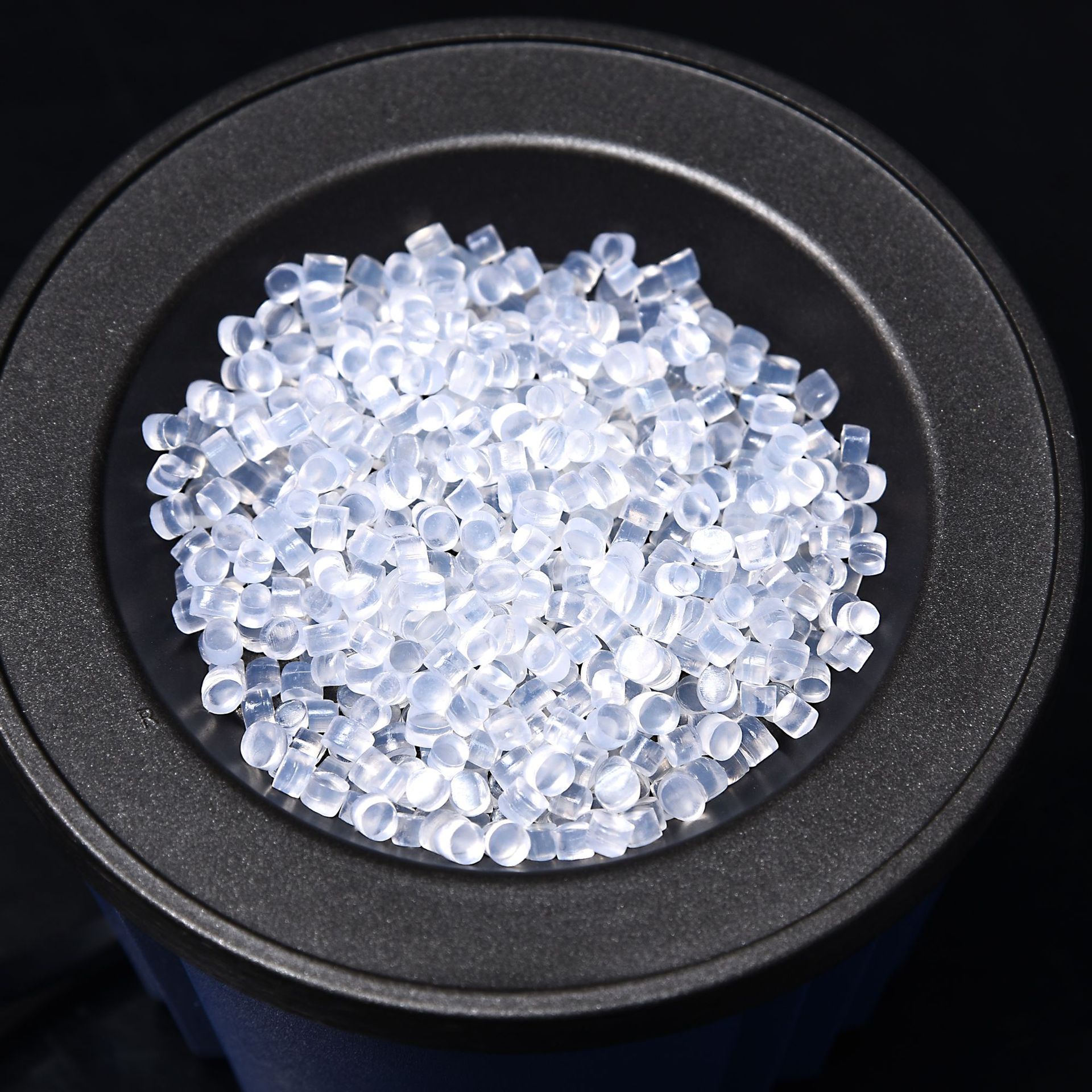 2019顺新珍珠棉热熔胶粒 透明 环保上光覆膜多用途胶棒热熔胶粒