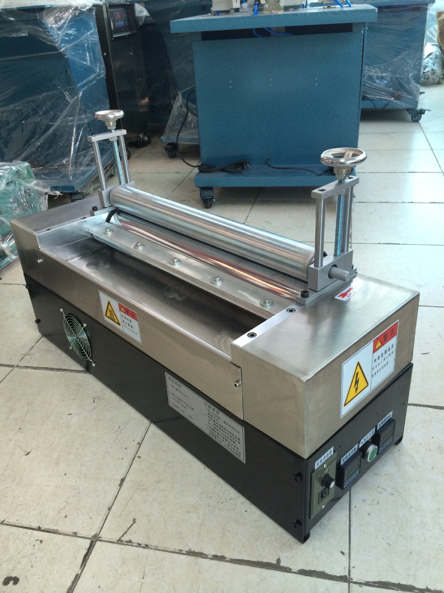 果冻胶 压敏胶 热熔胶水机 热熔胶上胶机 热熔涂胶机 热熔 刷胶机