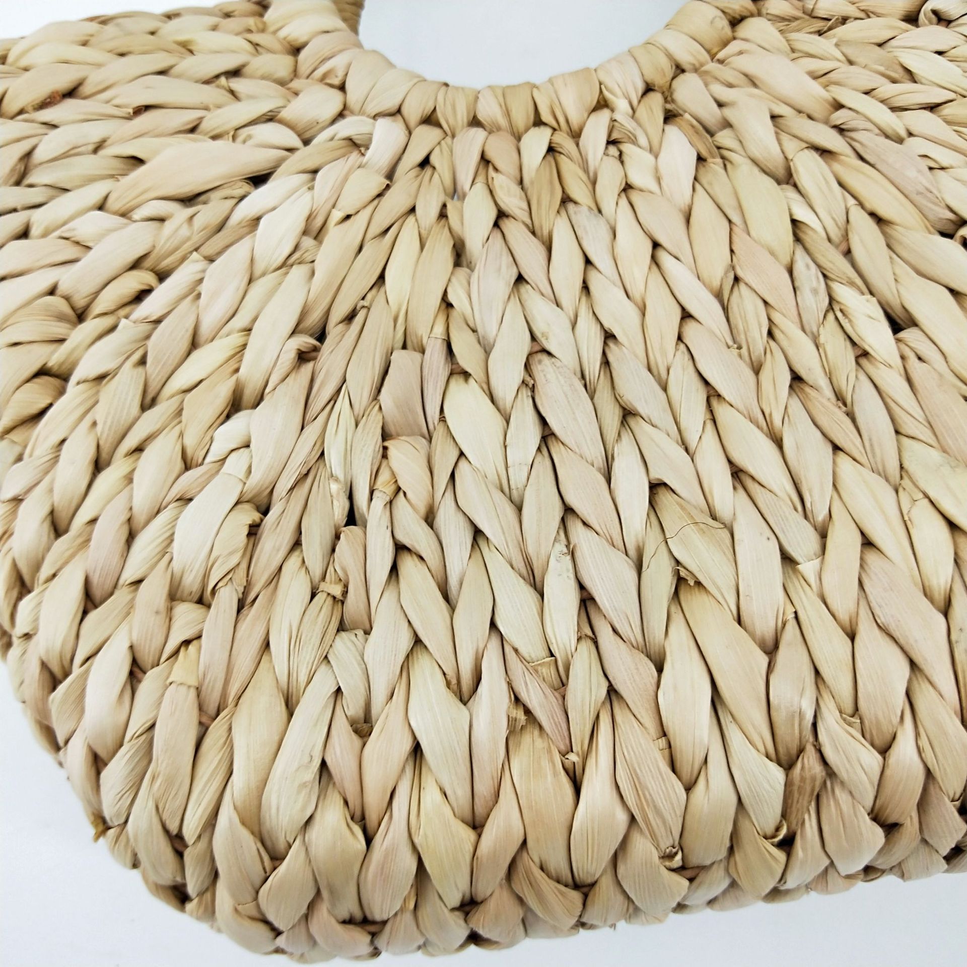 厂家直销新款ins 玉米皮编织 清新时尚菜篮子草编包藤编包沙滩包