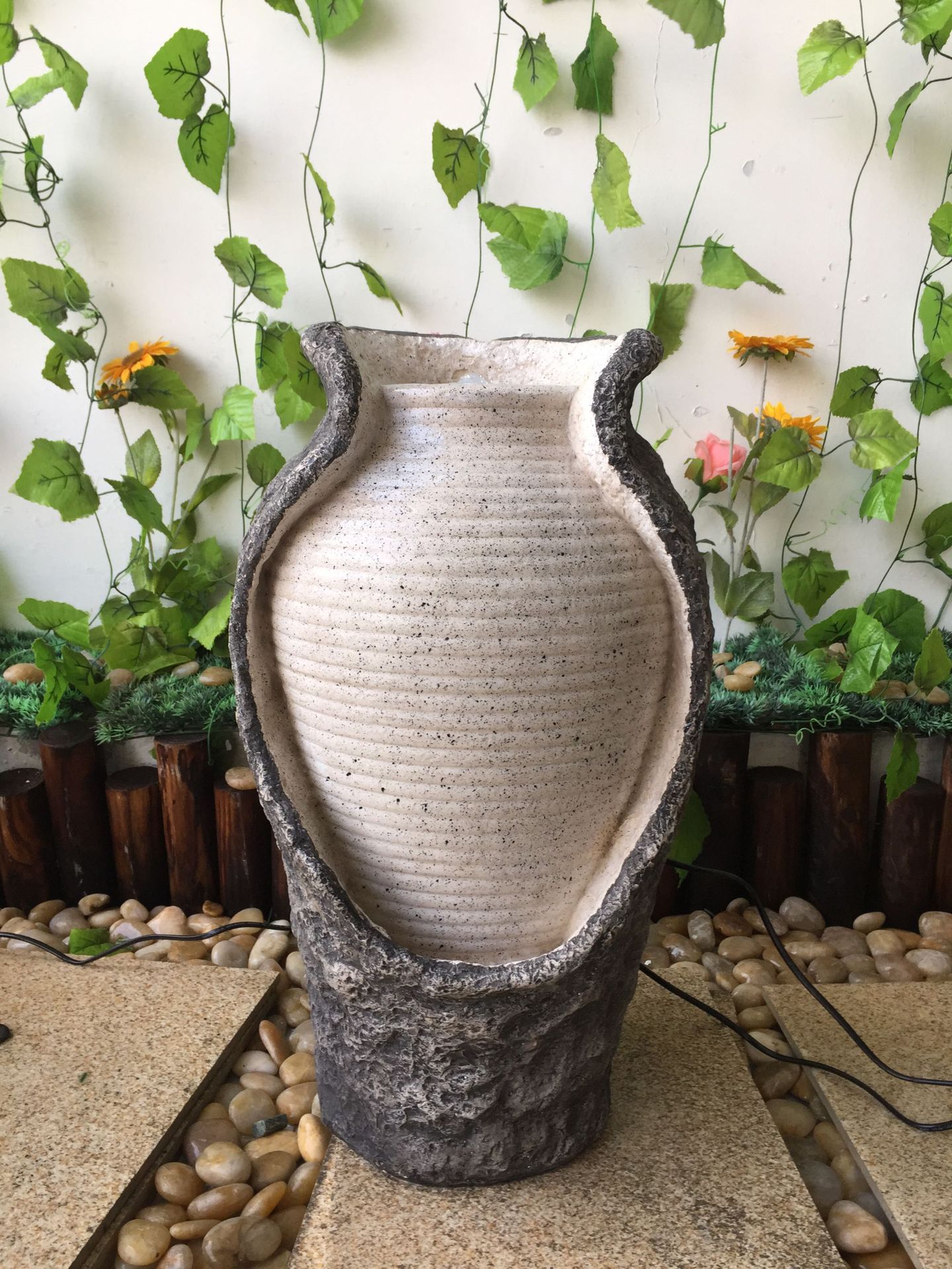 氧化镁室外仿石头水壶喷泉