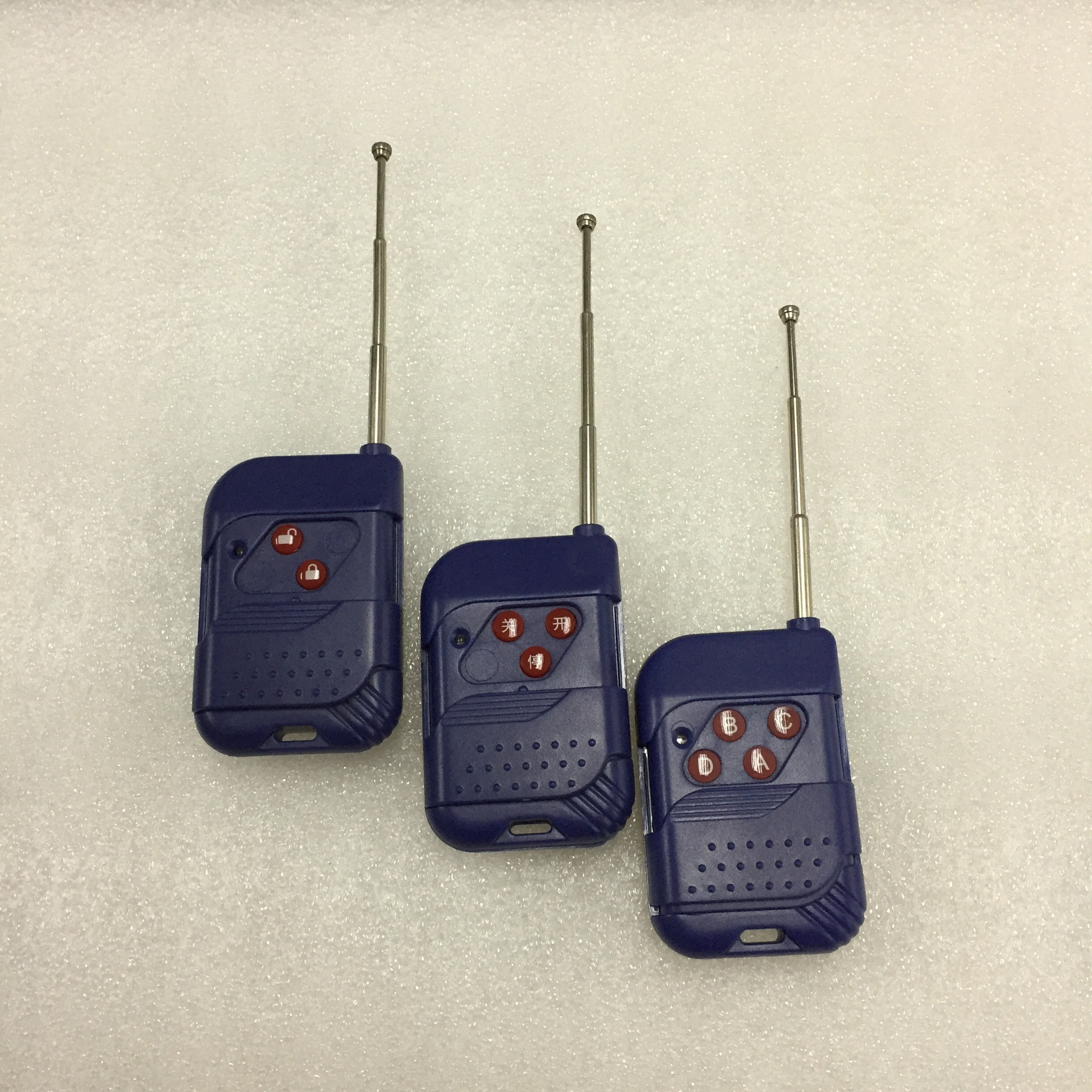 车库门电动门道闸3152键遥控器车库门电动门道闸4333键遥控器