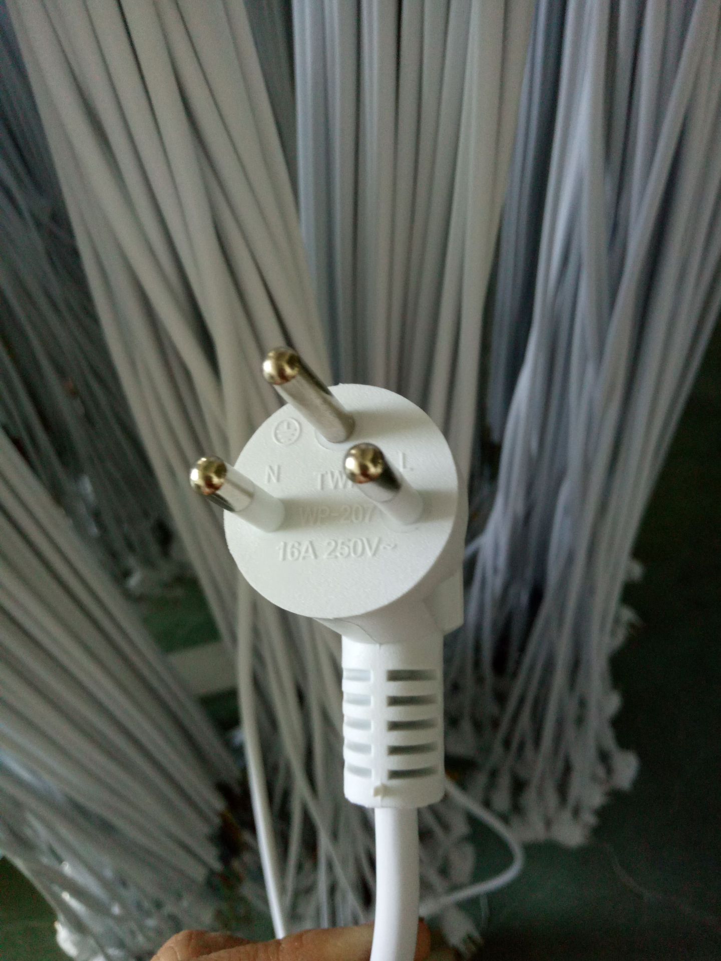 厂家直销二芯泰国插头电源线 泰国插头线 泰国烟斗电源线插头