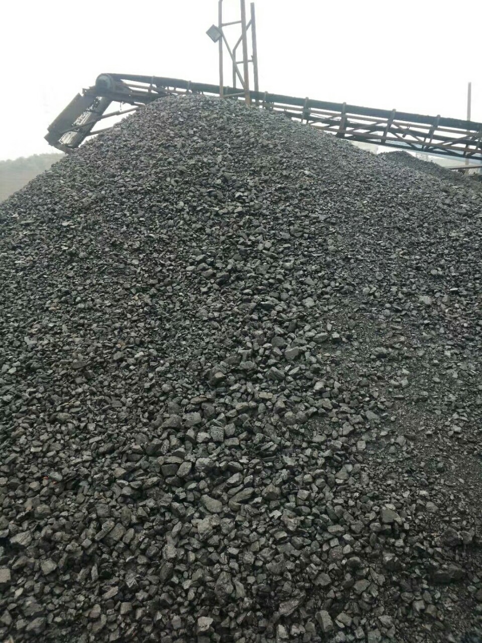 内蒙煤炭无烟白灰小白烟5500大卡民用锅炉用煤水洗脱硫