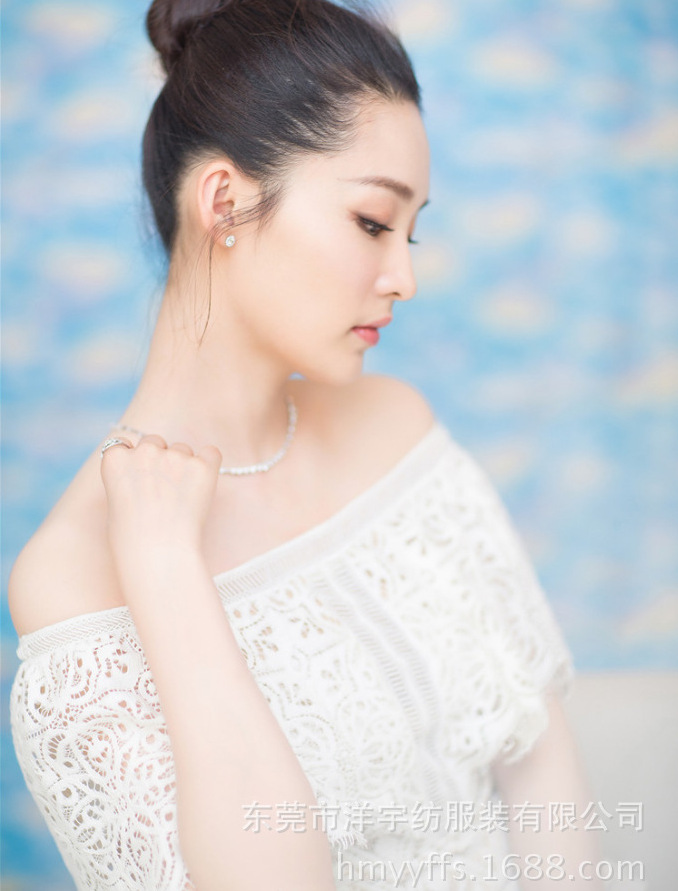 李沁同款白色镂空荷叶边一字领蕾丝连衣裙气质修身礼服裙