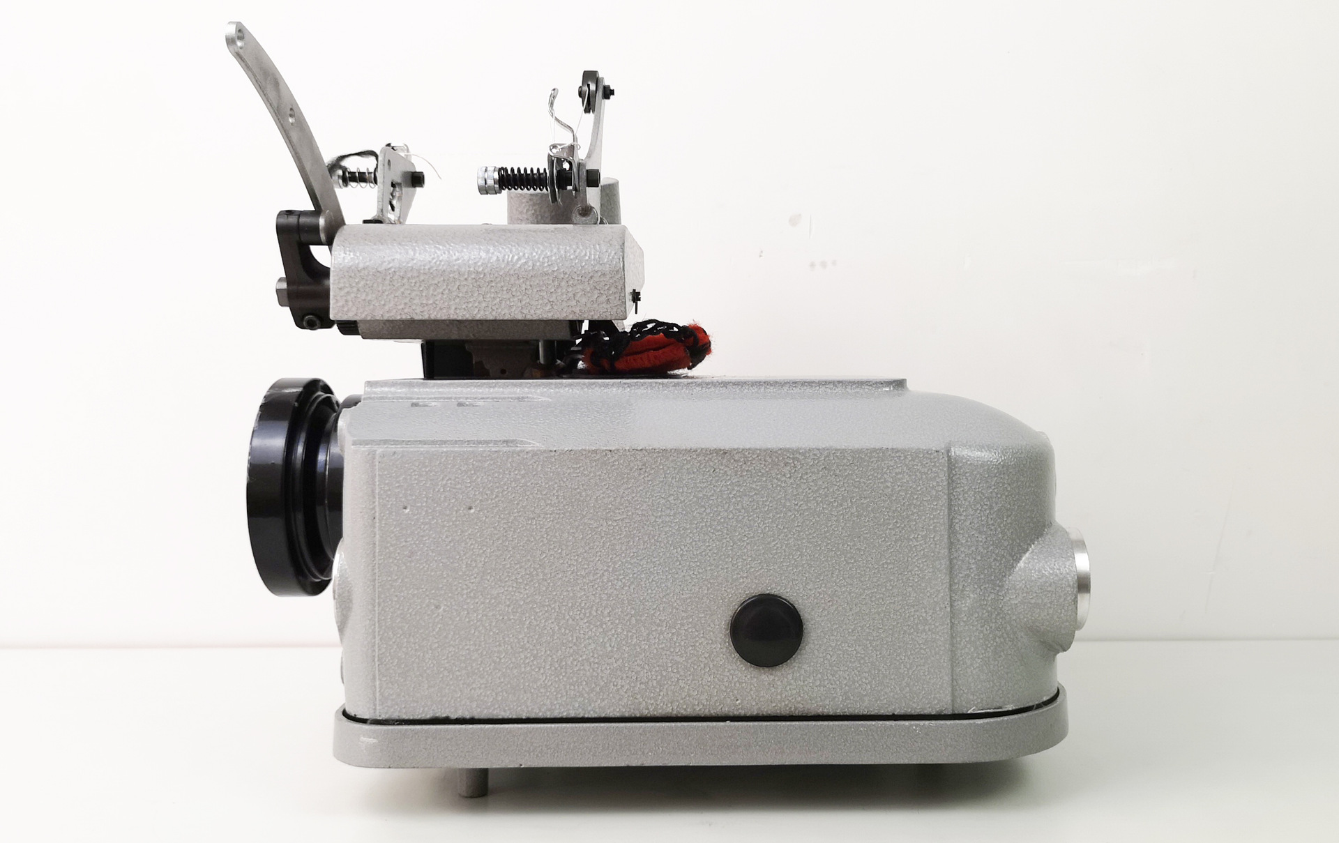 舒玛特2502地毯包边机锁边机地毯机拷边机工业缝纫机