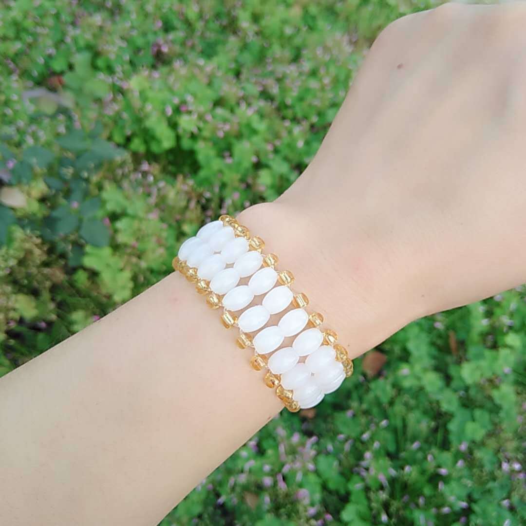 厂家批发时尚新款玉器 和田玉 白玉手排 玉石手链精美配饰手串