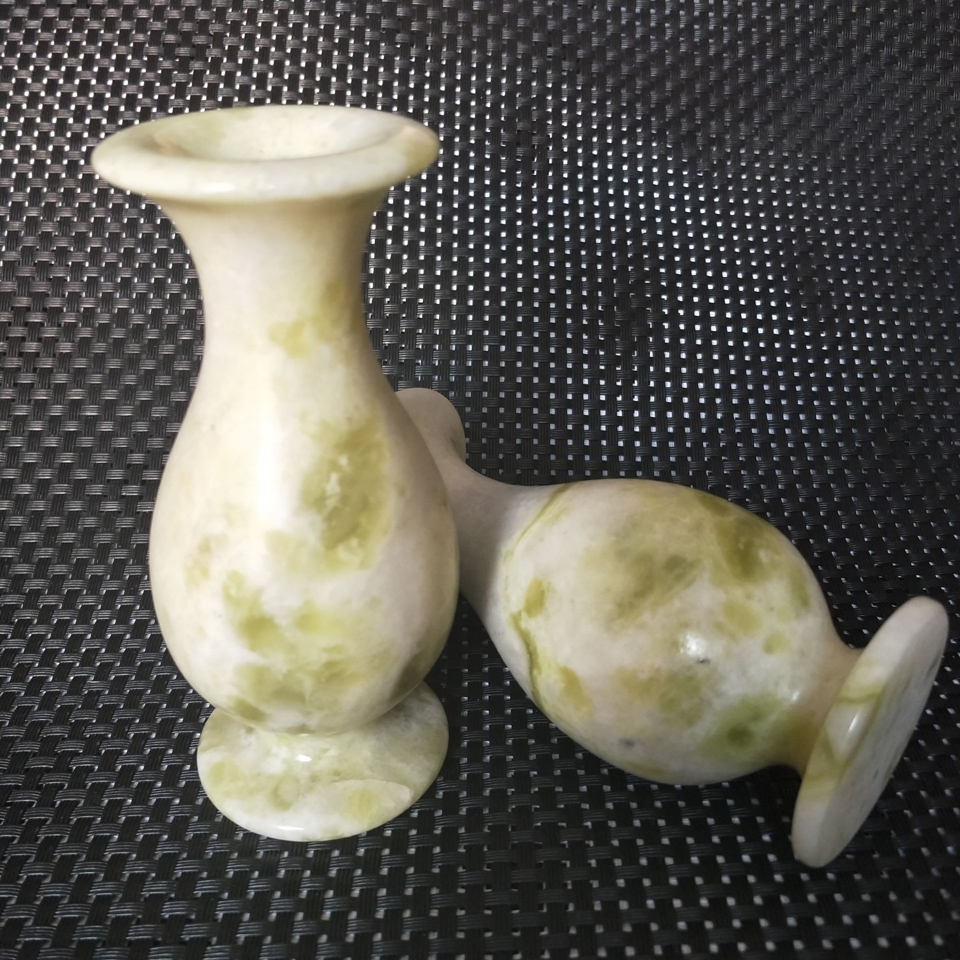 厂家直销汉白玉花瓶 净瓶 素瓶 白玉花瓶 玉石花瓶摆件大量批发