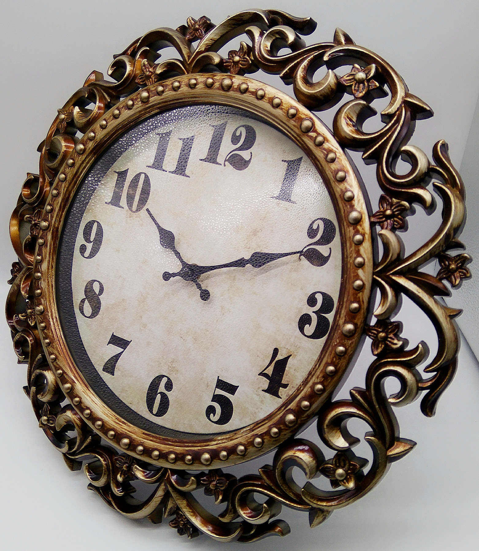 欧式复古时尚精美挂钟15寸客厅钟表创意壁钟花型装饰石钟厂家定制