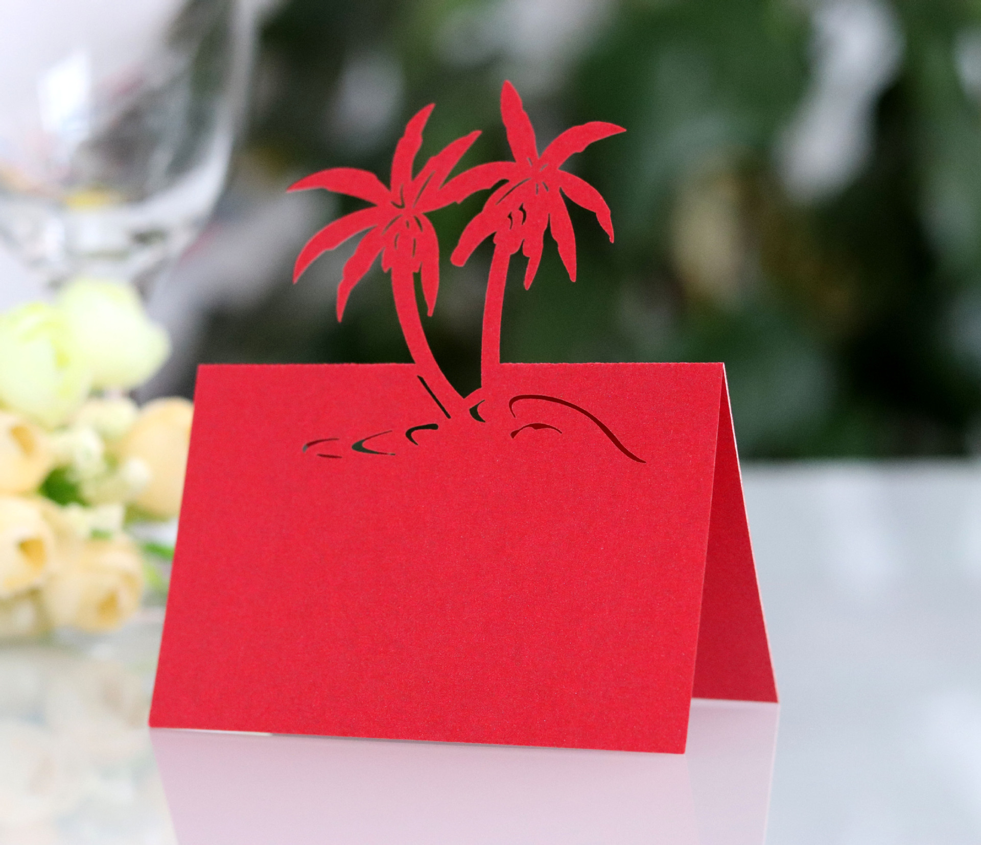 温馨提示: 本产品为激光工艺,商品材质为珠光纸/卡纸,边缘不可避免会